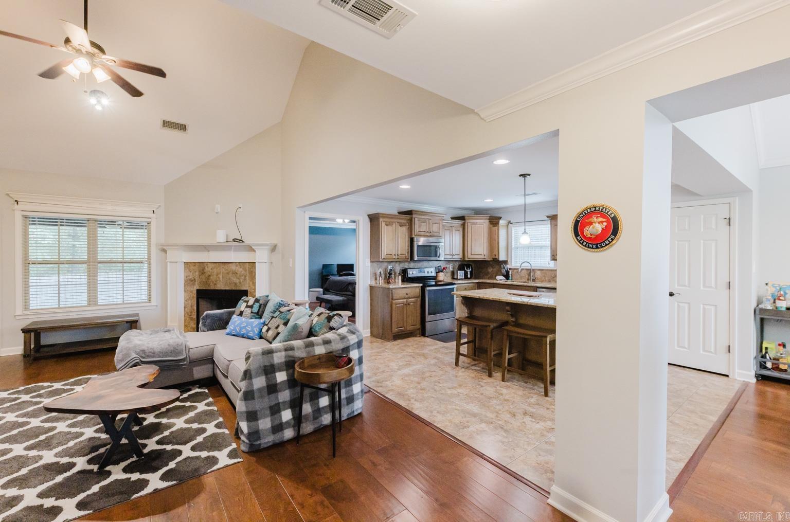 EAST RIDGE - Residential