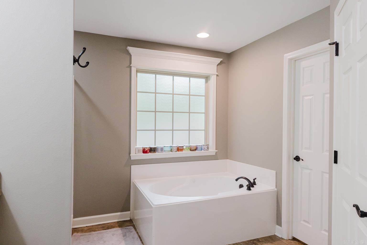 EAST RIDGE - Residential