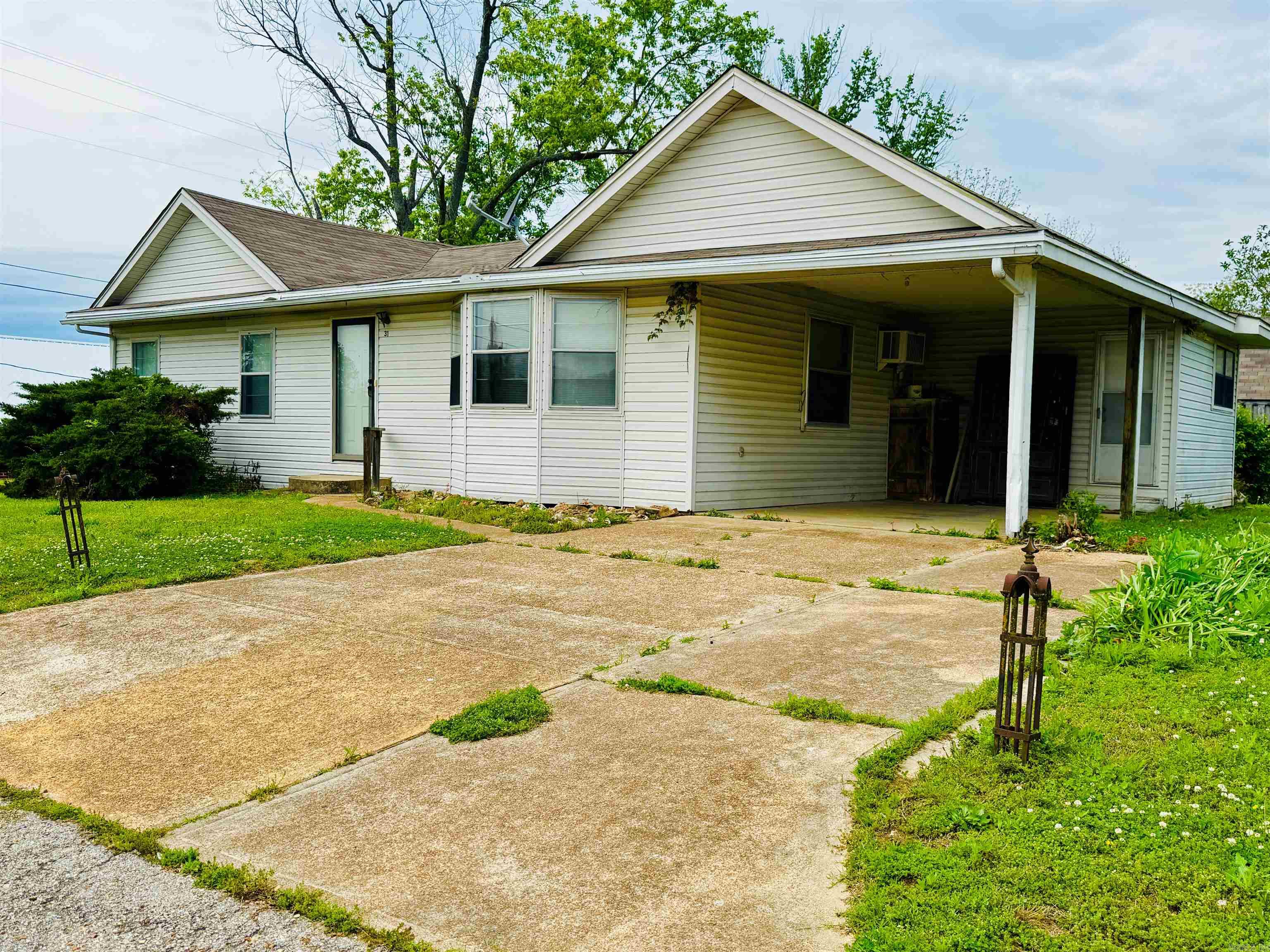 Welcome to 31 Main Street in Oxford, Arkansas ā a charming 3-bedroom, 2-bathroom home offering the comfort of small-town living at an affordable price. Priced at just $109,900. Built in 1973 and set on a manageable 0.2-acre lot, this home sits in the Oxford City subdivision and is within walking distance to local amenities like shops, the post office, and more. The roof was replaced in 2016, and the home has been well cared for over the years. Though being sold as-is, it presents a fantastic opportunity for customization and personal touches to truly make it your own. Outside, you'll find an outbuilding that offers valuable storage space or room for a workshop. Whether you're looking to settle down in a quiet area, create your dream home, or invest in a rental property, this home has the potential to meet your needs. Don't miss your chance to be a part of the Oxford community. Homes like this donāt stay on the market for long ā call today to schedule your showing!