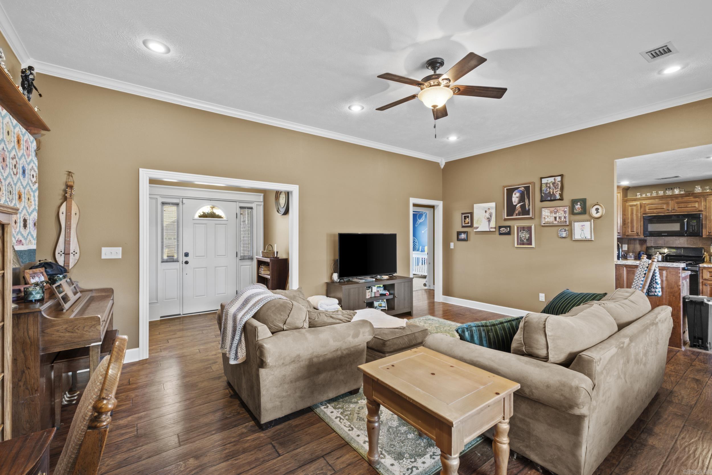 RIDGEWOOD S/D - Residential