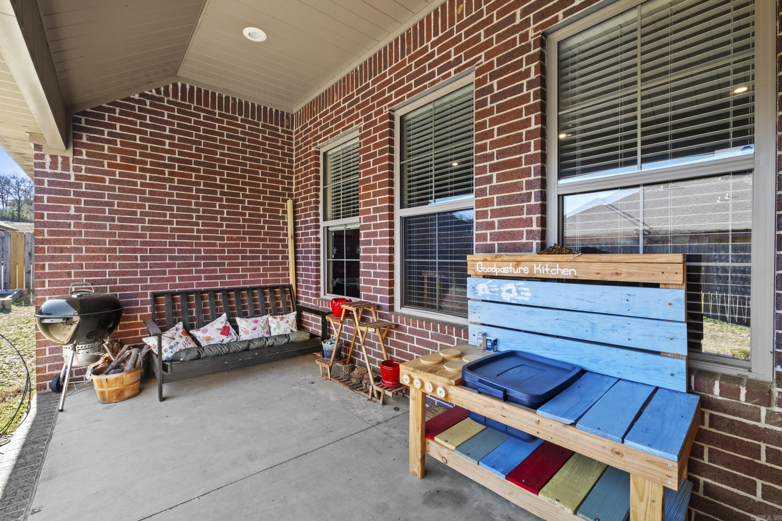 RIDGEWOOD S/D - Residential