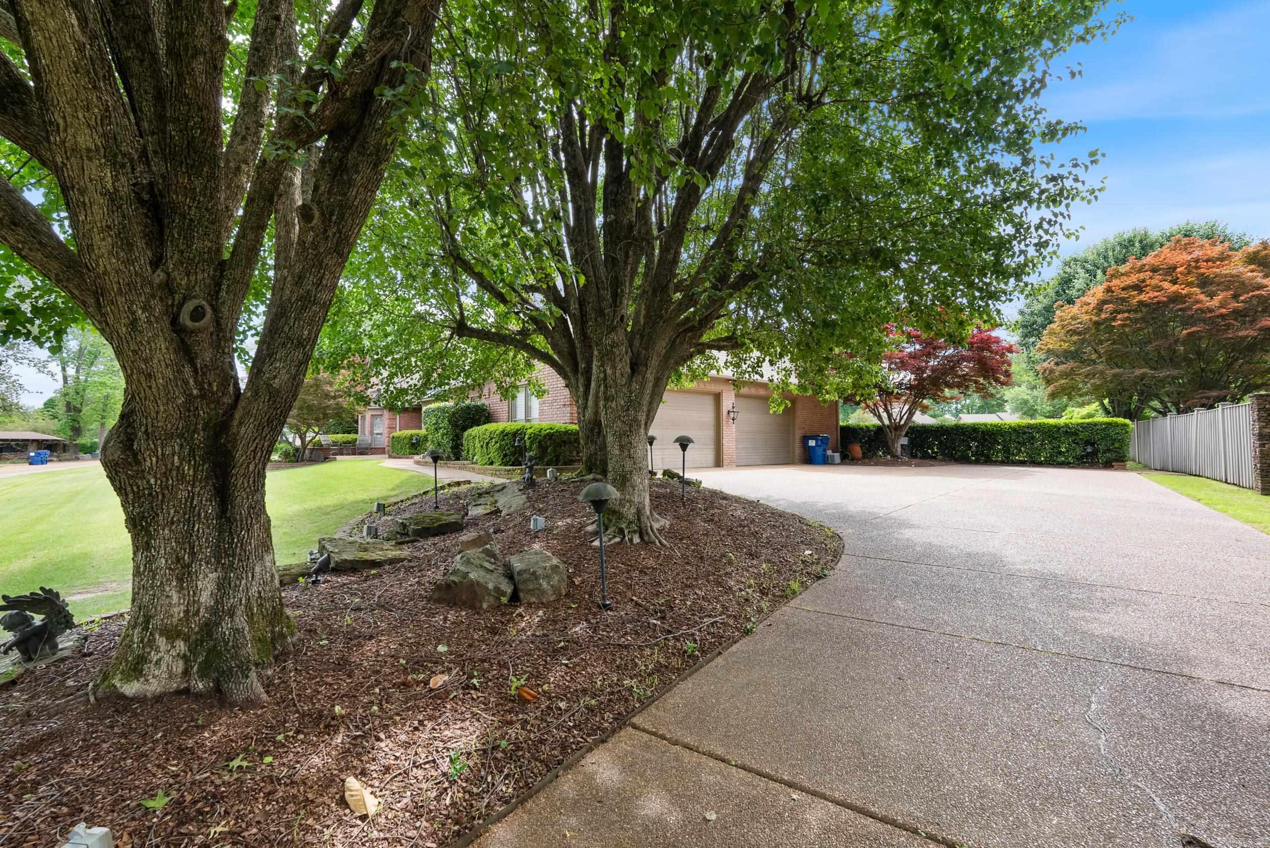 Eden Isle Estates - Residential