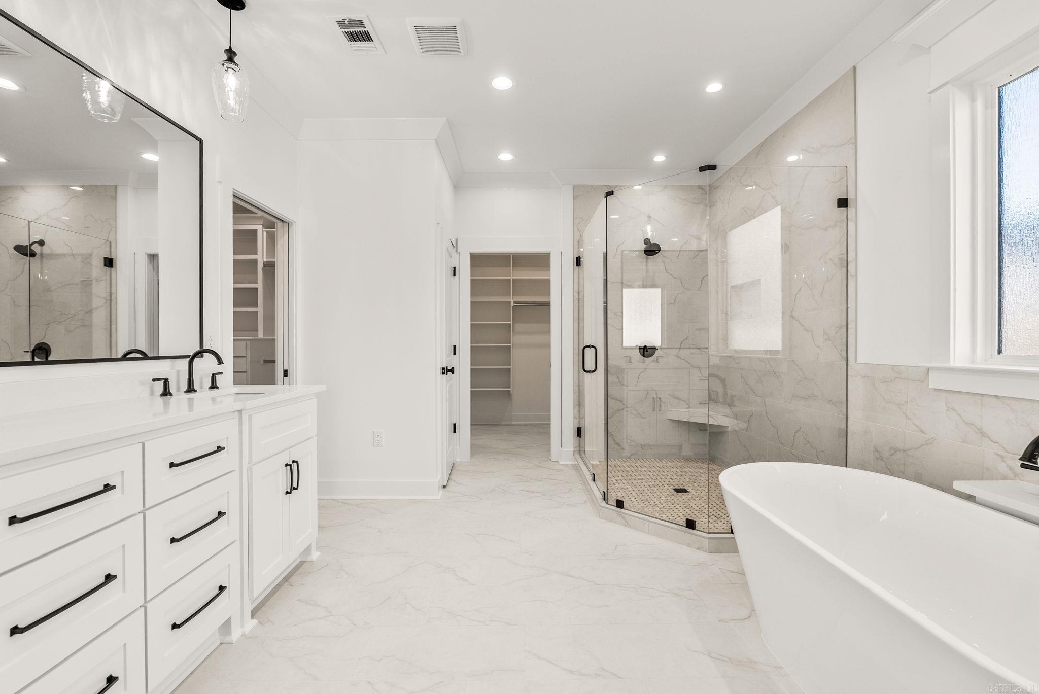 Lands End Estates - Residential