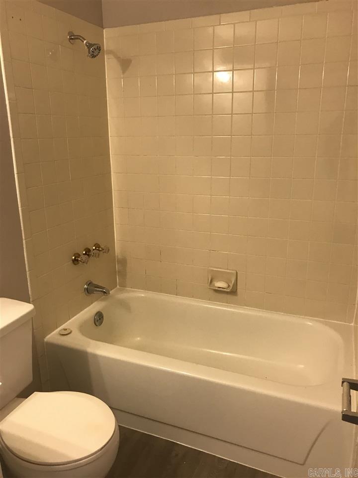 Tree Hill Park - Residential Lease