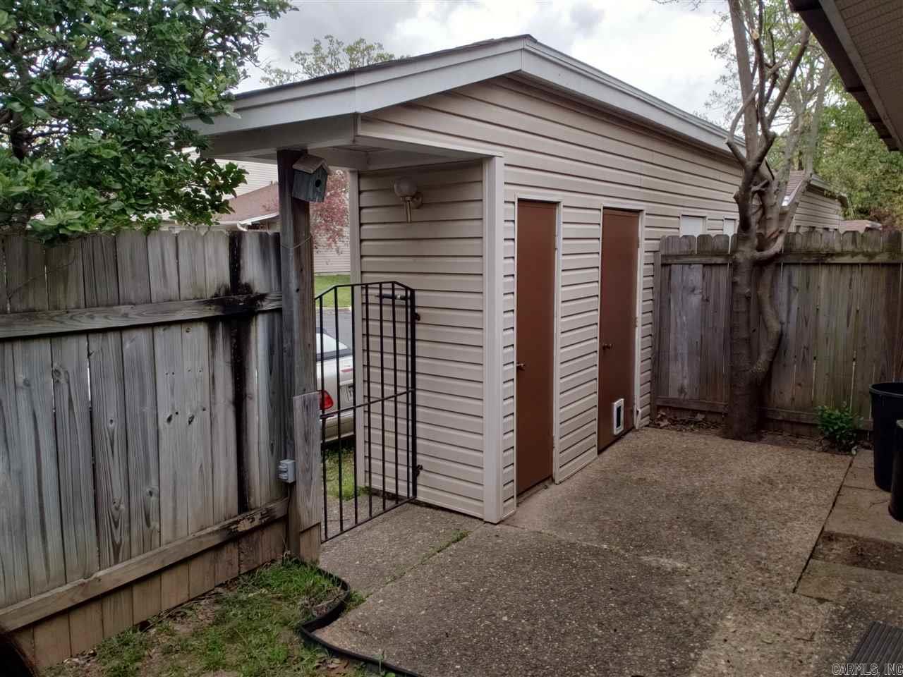 Tree Hill Park - Residential Lease