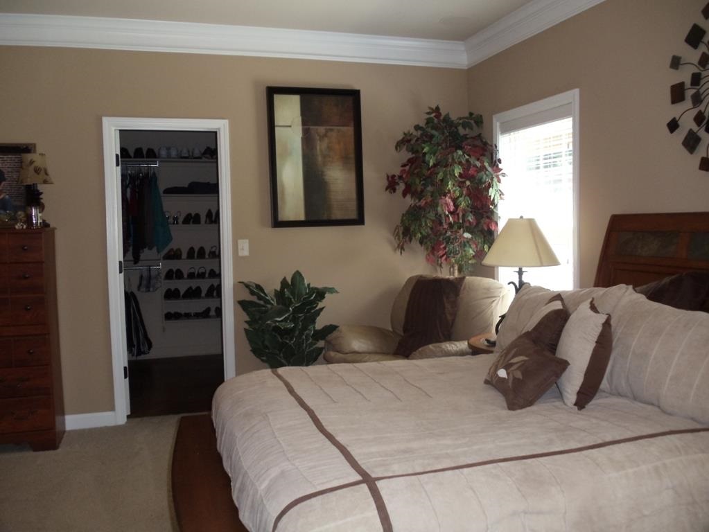 MEADOWLAKE - Residential