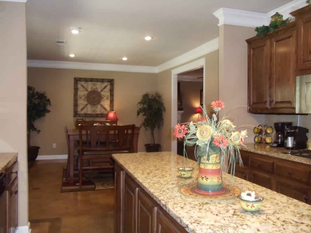 MEADOWLAKE - Residential