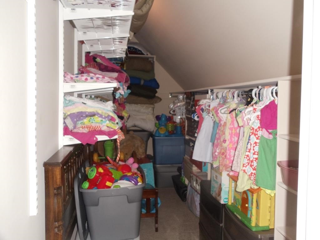 MEADOWLAKE - Residential