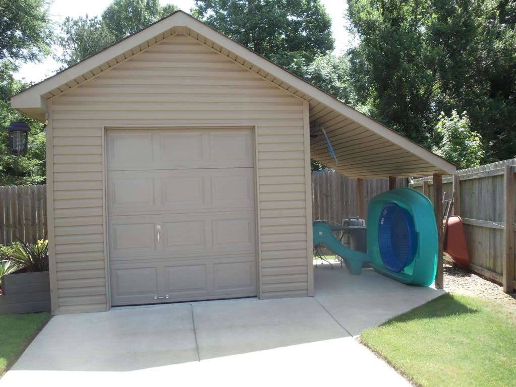 MEADOWLAKE - Residential