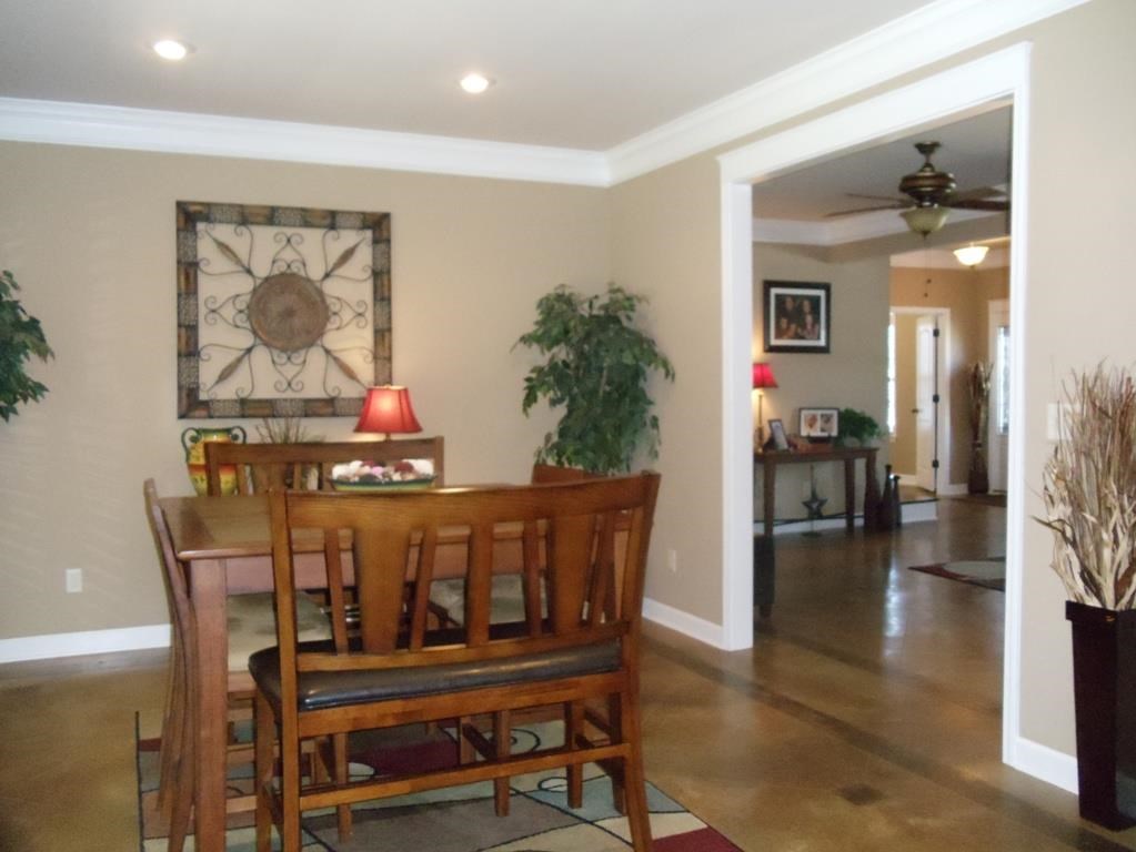 MEADOWLAKE - Residential