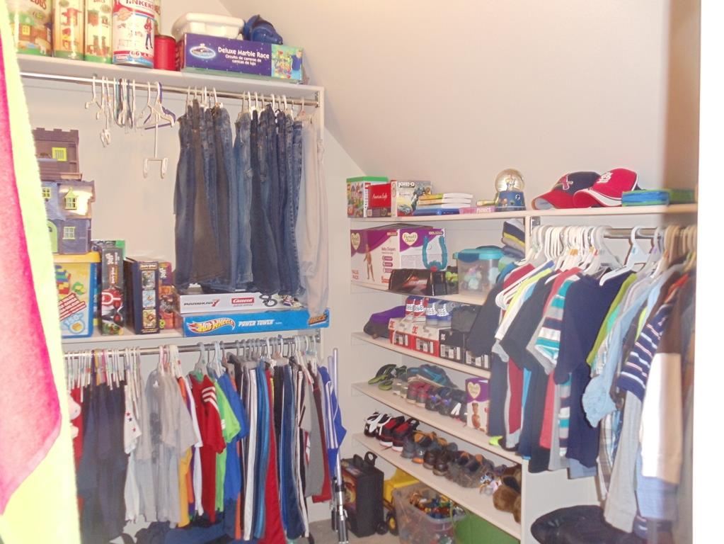 MEADOWLAKE - Residential