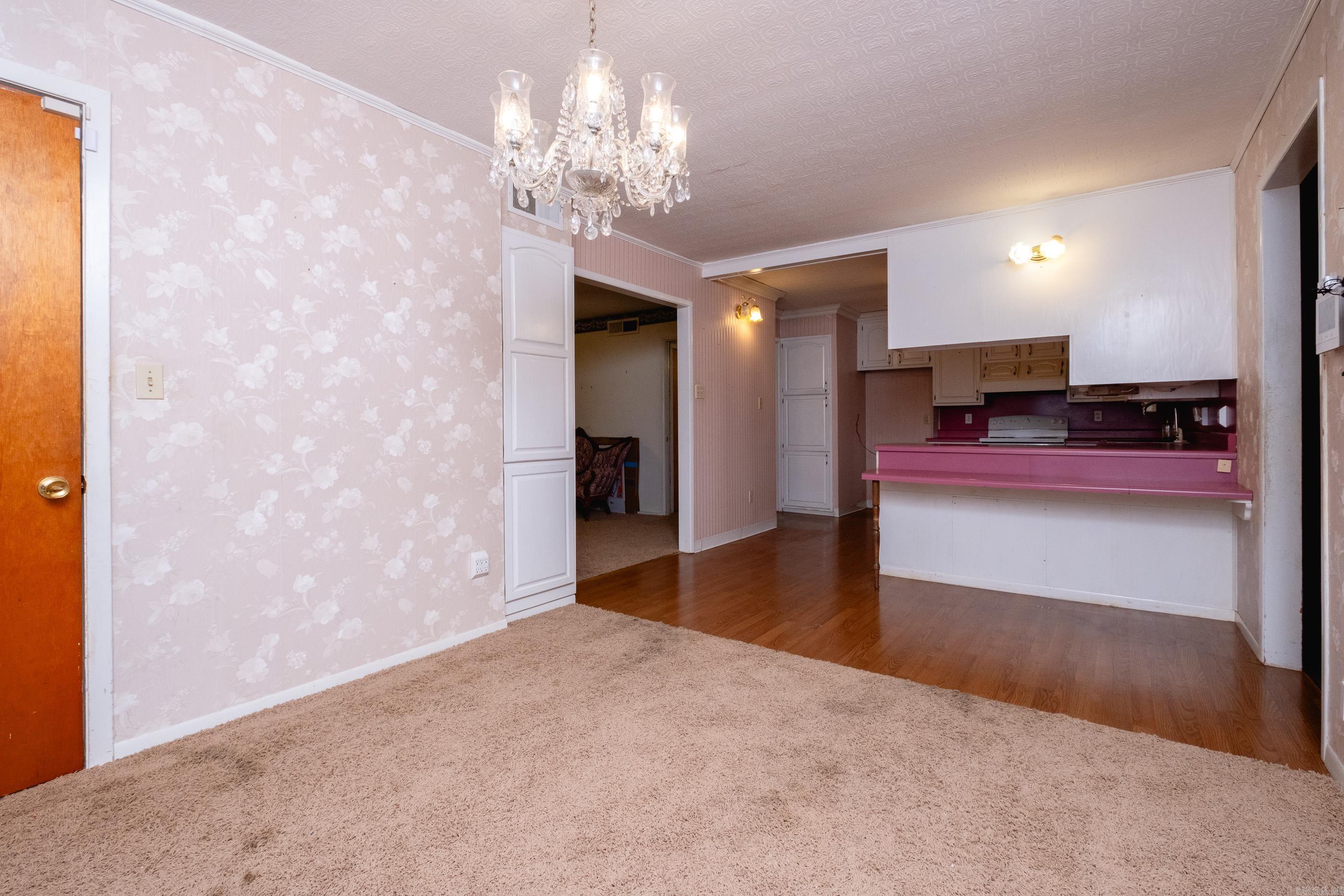 MEADOWCLIFF - Residential