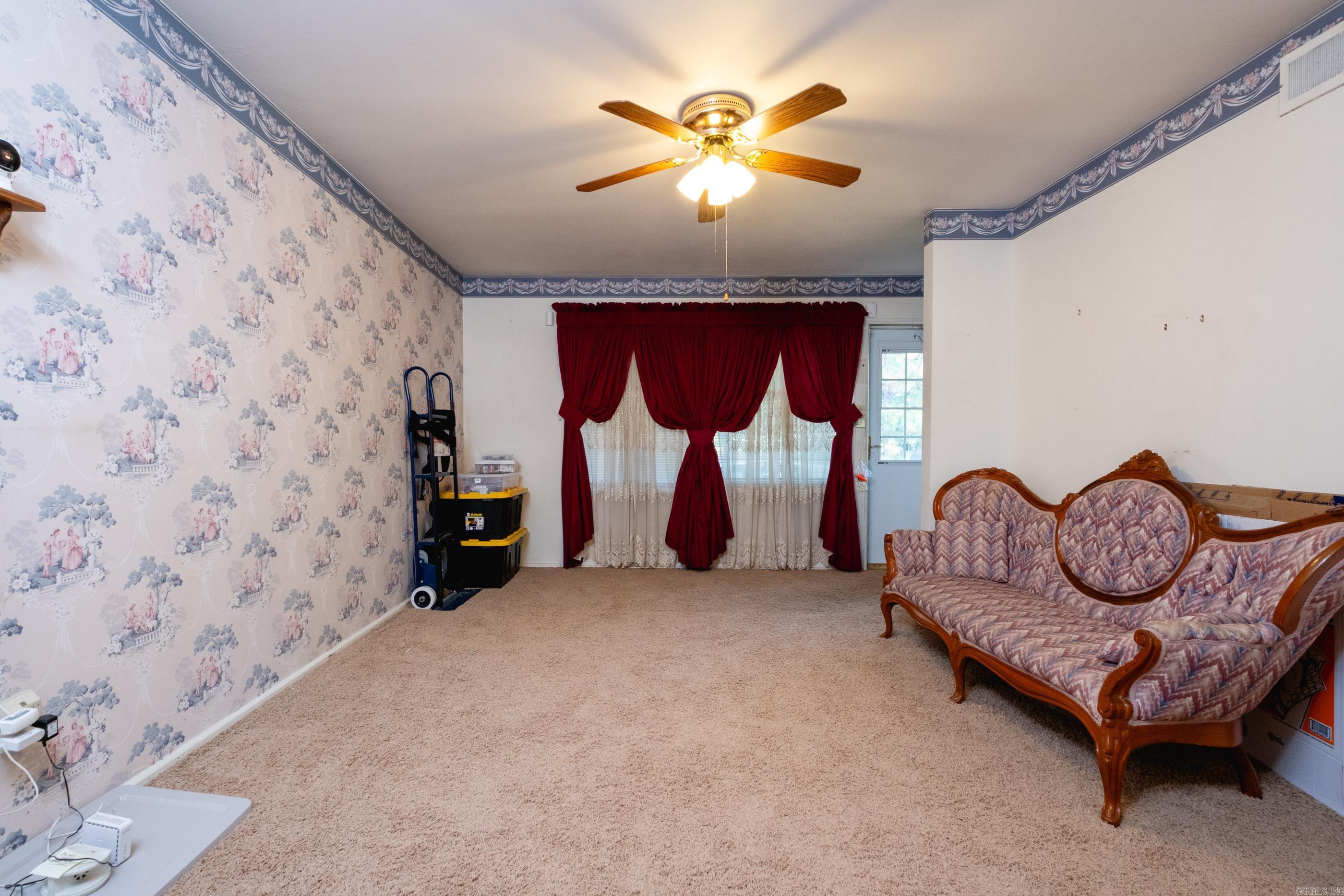 MEADOWCLIFF - Residential