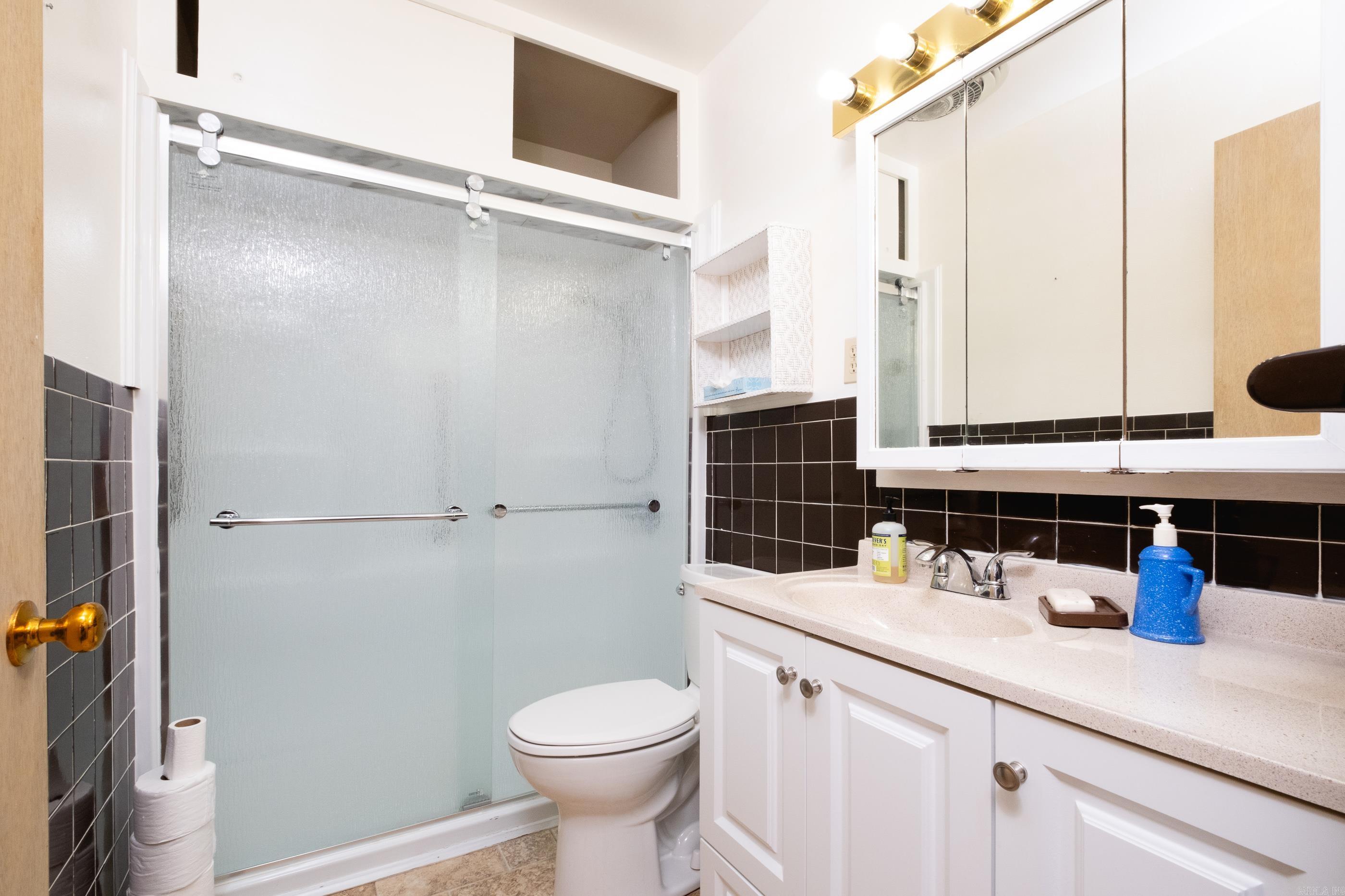 MEADOWCLIFF - Residential