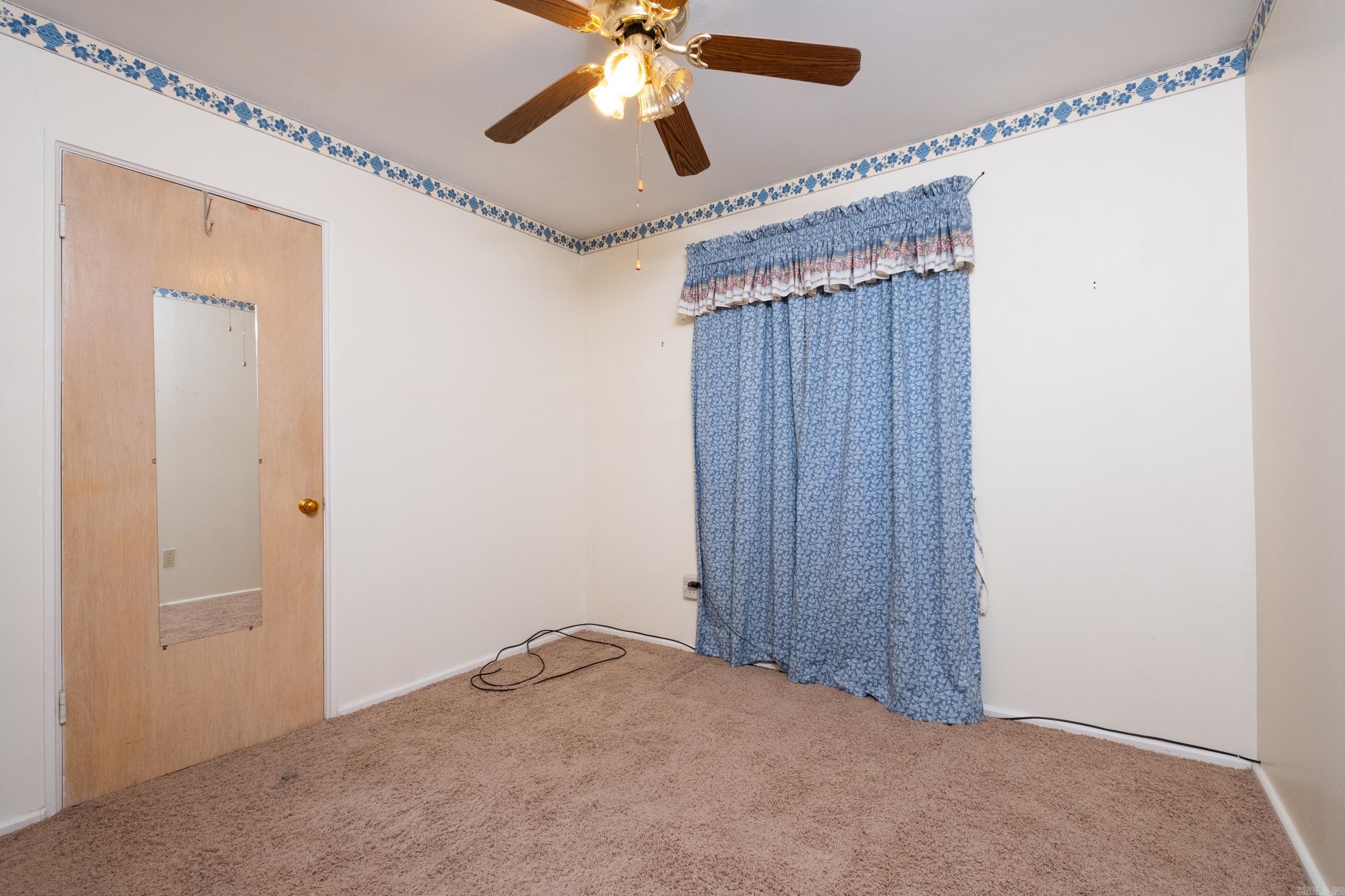 MEADOWCLIFF - Residential