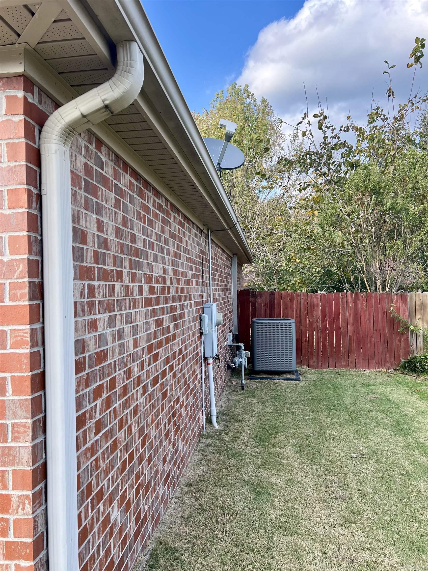 SKYLINE MEADOWS - Residential