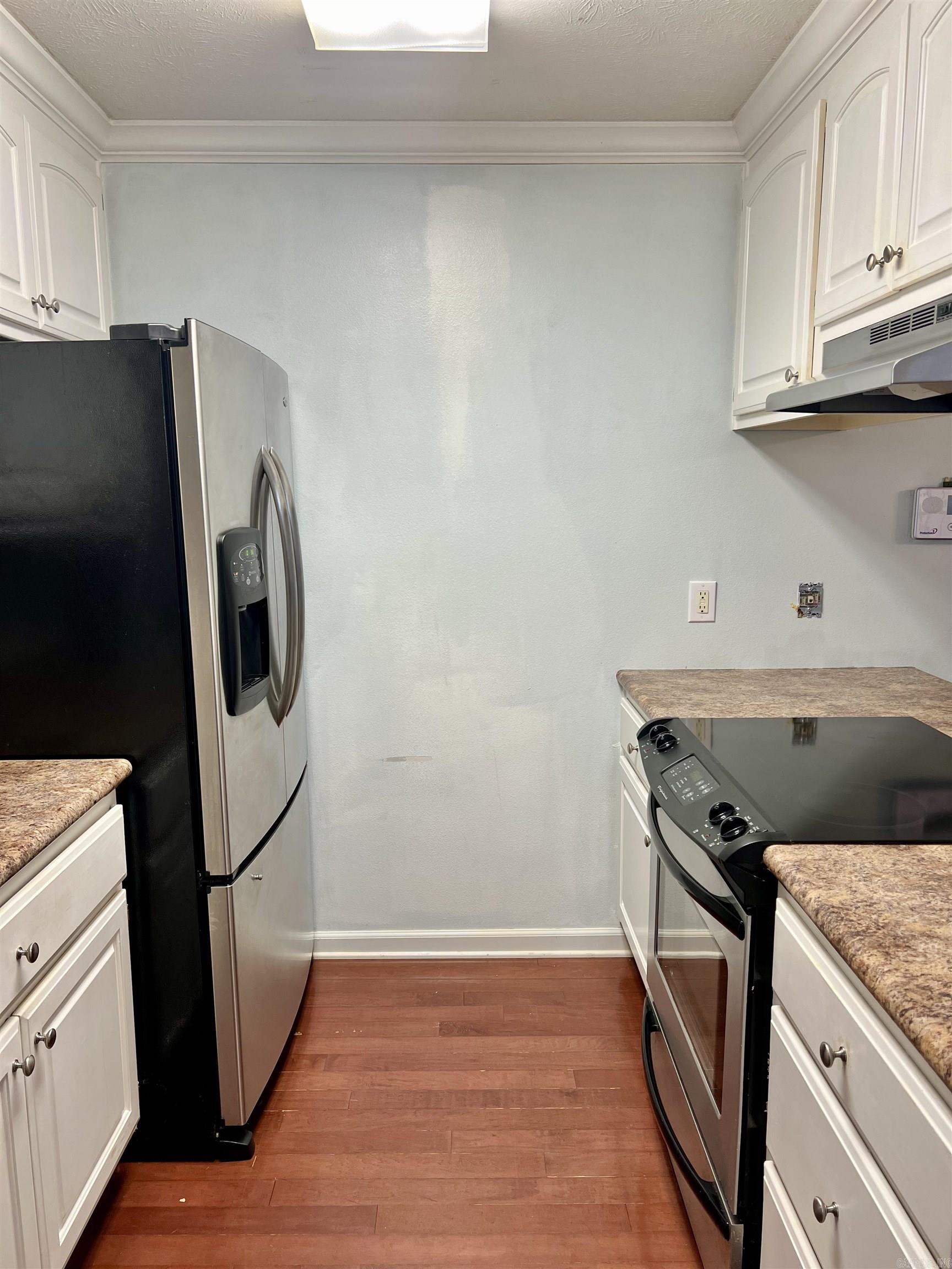 SKYLINE MEADOWS - Residential