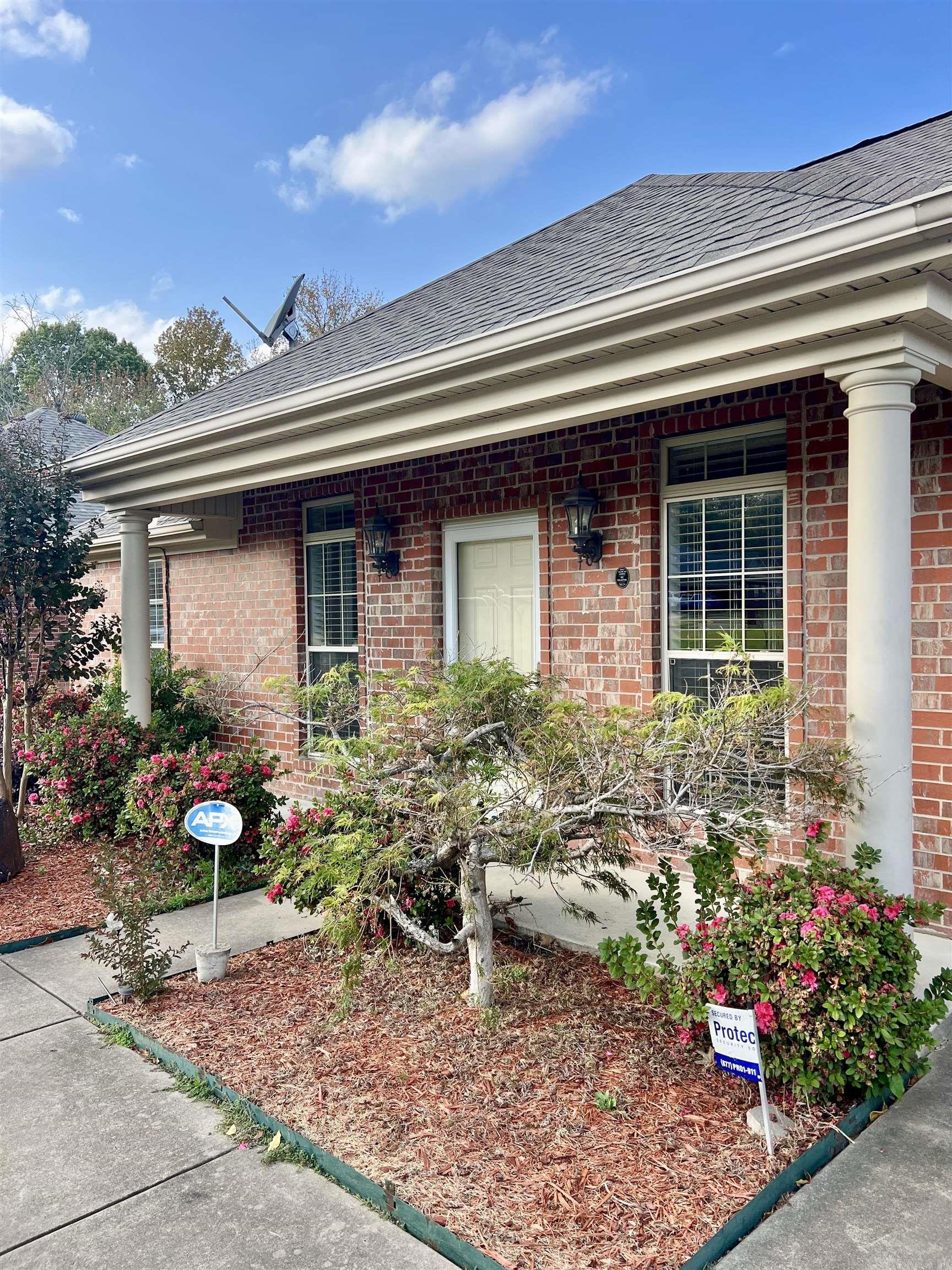 SKYLINE MEADOWS - Residential