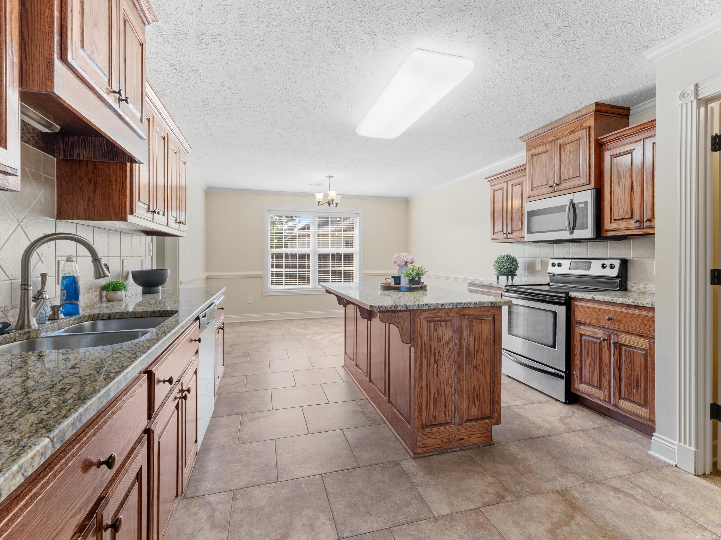 COLONY WEST S/D - Residential