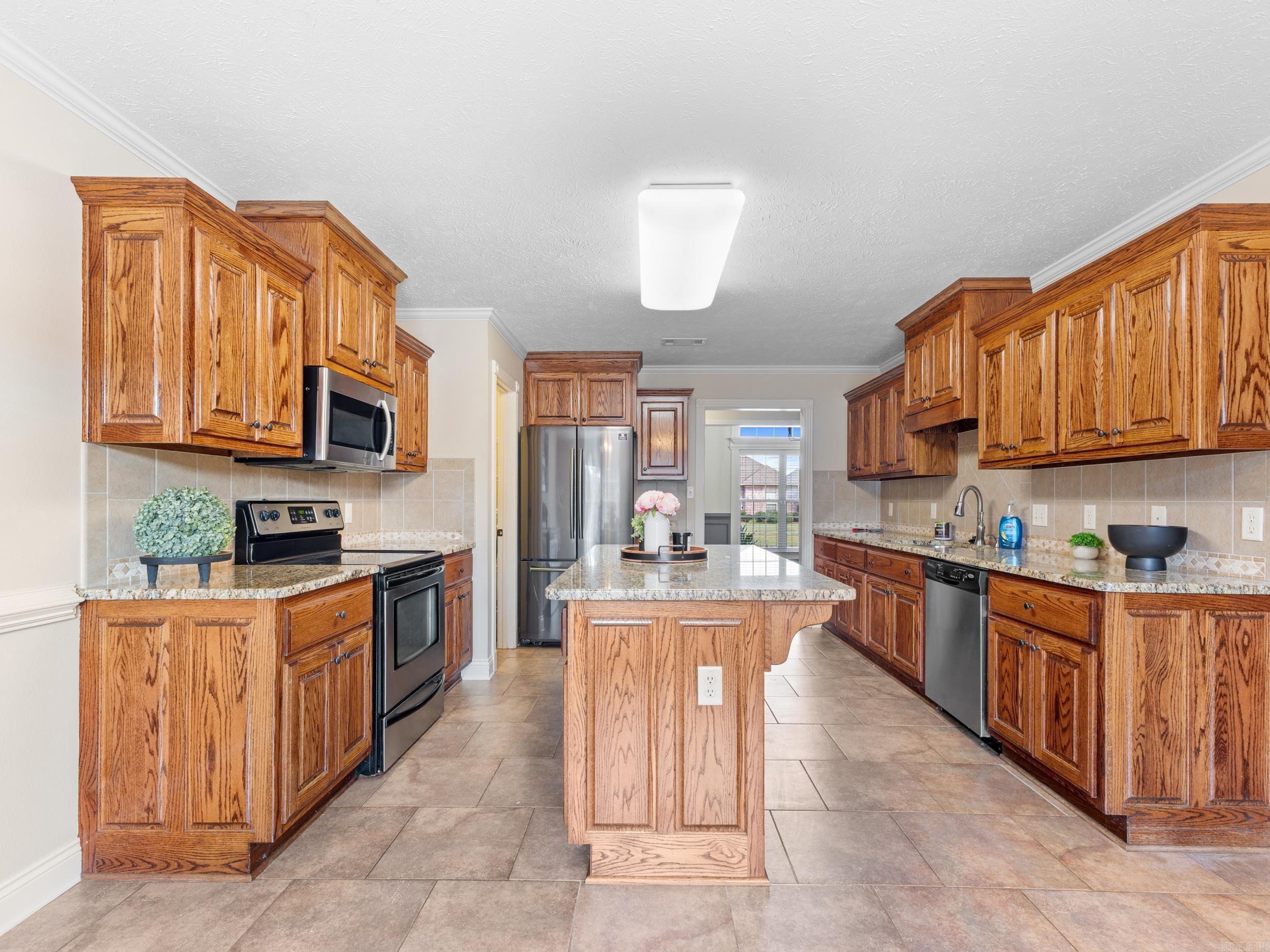 COLONY WEST S/D - Residential