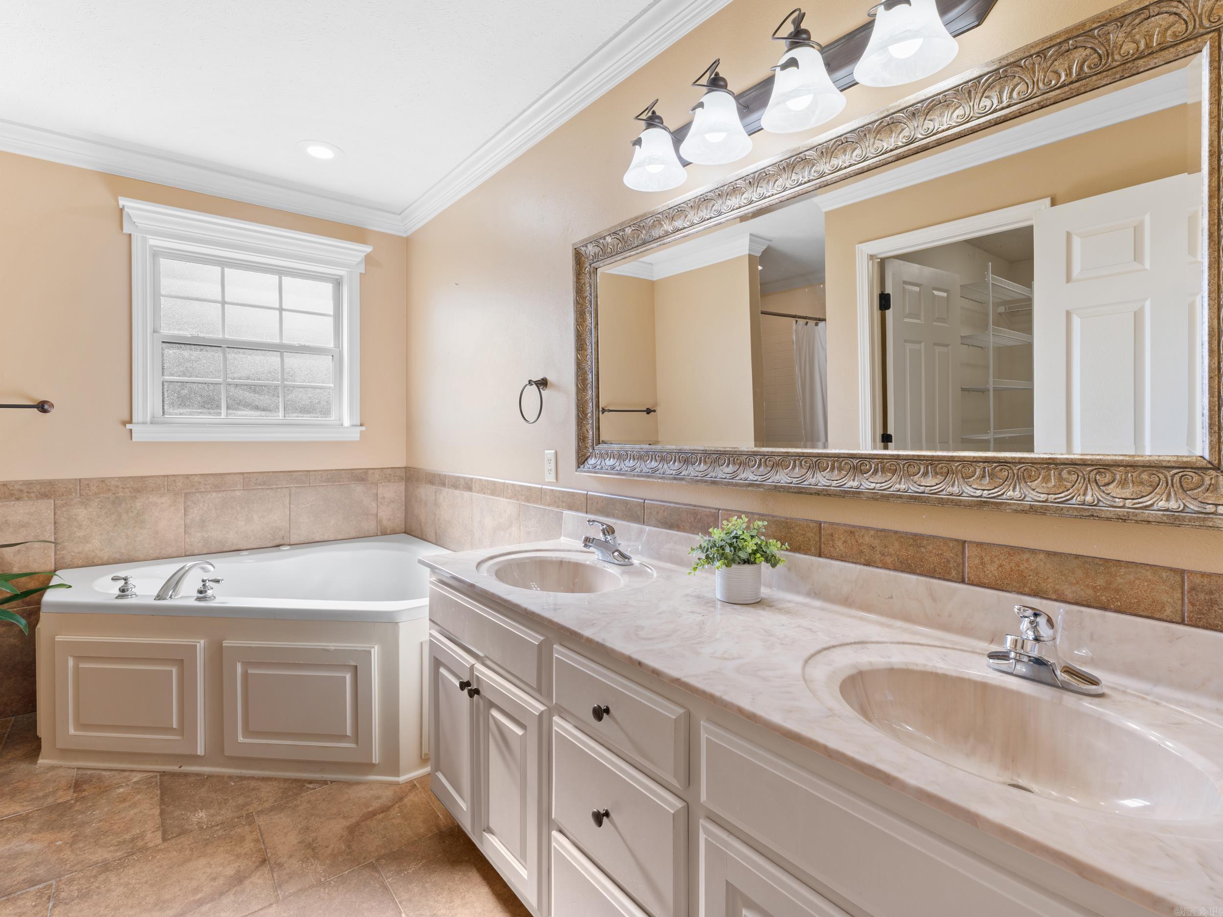 COLONY WEST S/D - Residential