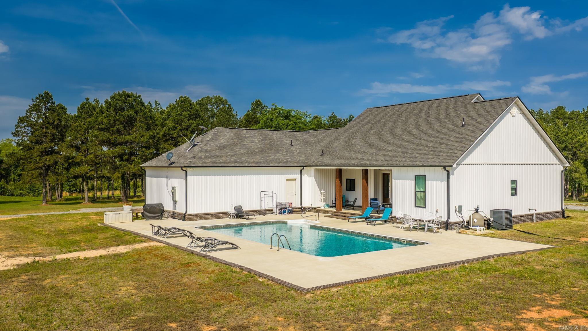 Metes & Bounds - Residential