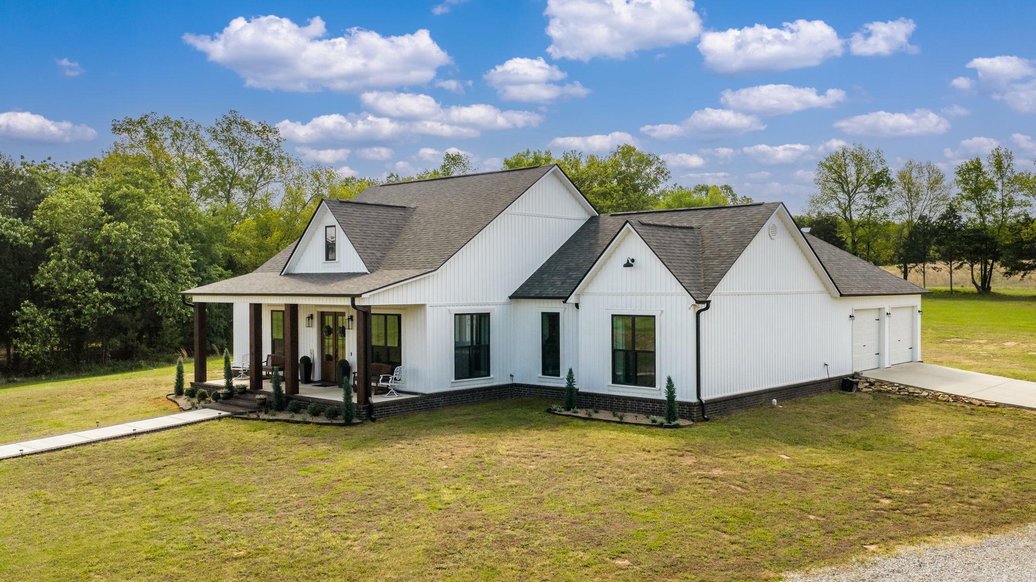 Metes & Bounds - Residential