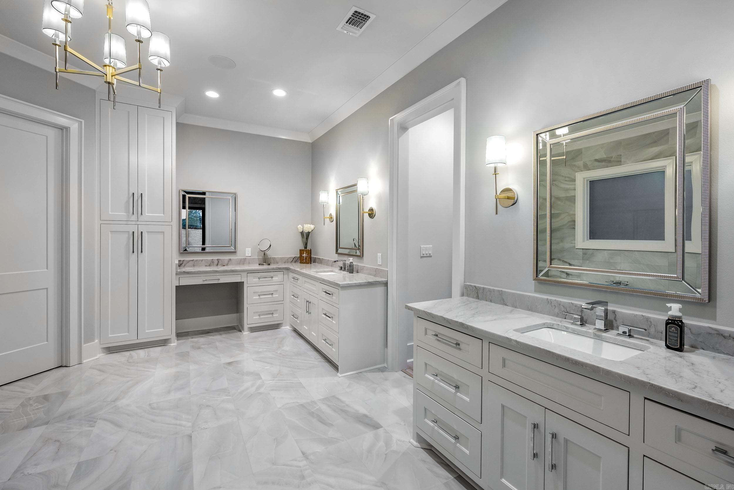 CHENAL VALLEY HALLEN COURT - Residential