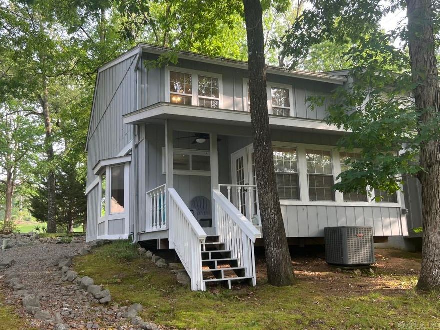 Hot Springs Village Townhouse AUCTION  Thursday, June 4th 11AM in the Desoto Courts Subdivision A Super Clean and updated  2 Story,  3 Bedroom 1 1/2 Bath, 1,546+/- SF end unit. Visit: FowlerAuctioneer.com for further details.