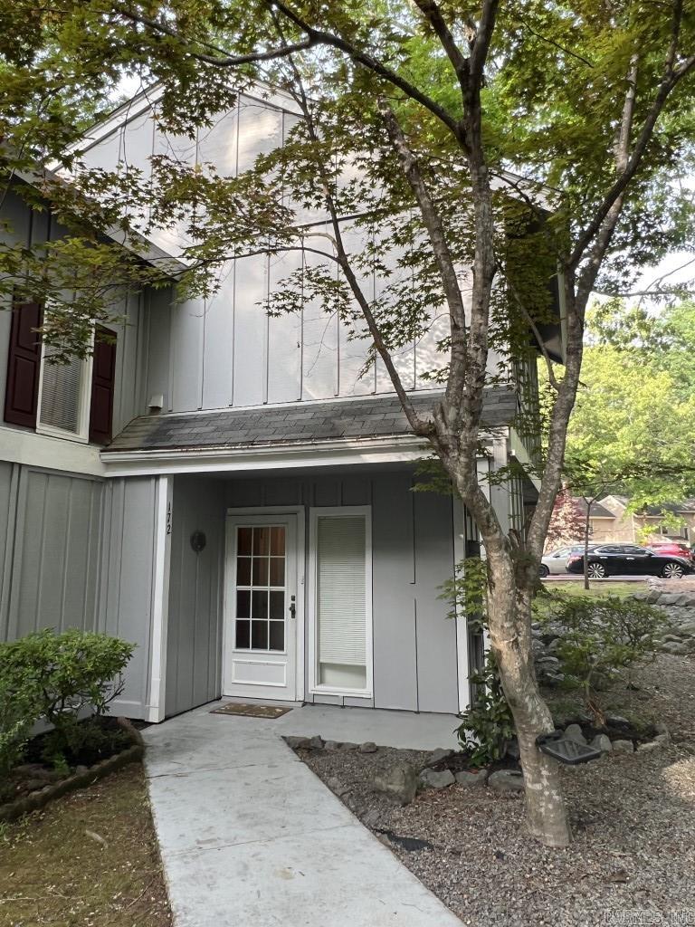 DESOTO COURTS TOWNHOUSE - Residential