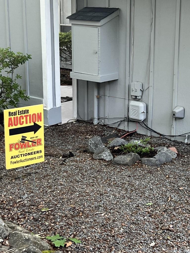 DESOTO COURTS TOWNHOUSE - Residential