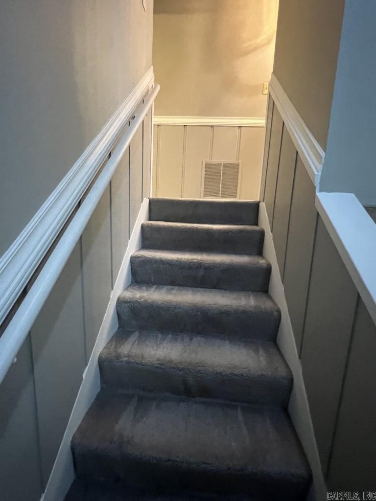 DESOTO COURTS TOWNHOUSE - Residential