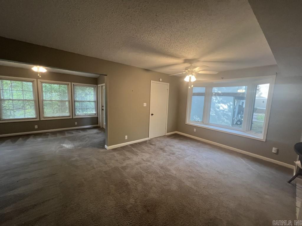 DESOTO COURTS TOWNHOUSE - Residential