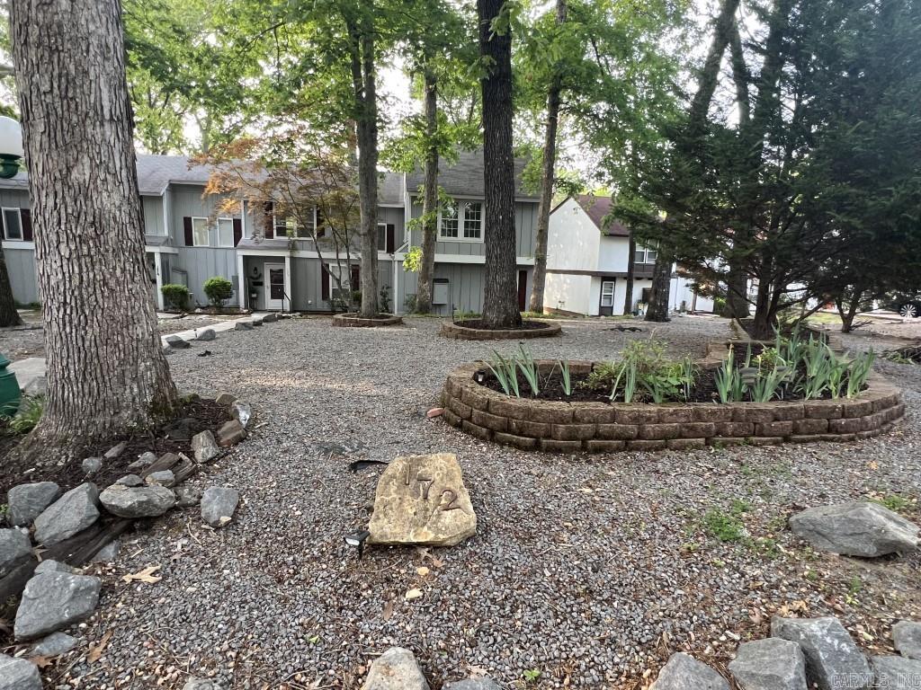 DESOTO COURTS TOWNHOUSE - Residential