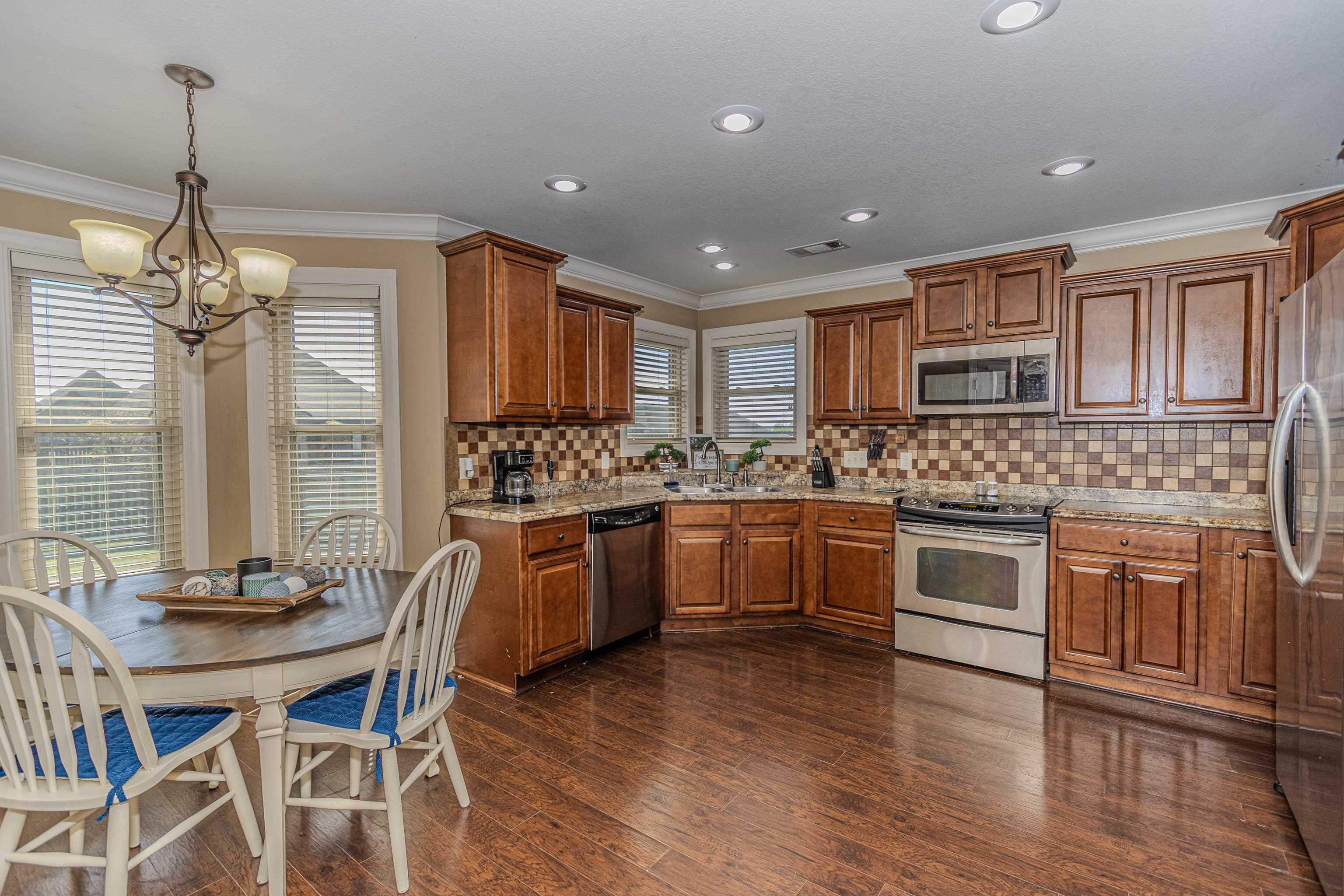 PROSPECT FARMS - Residential