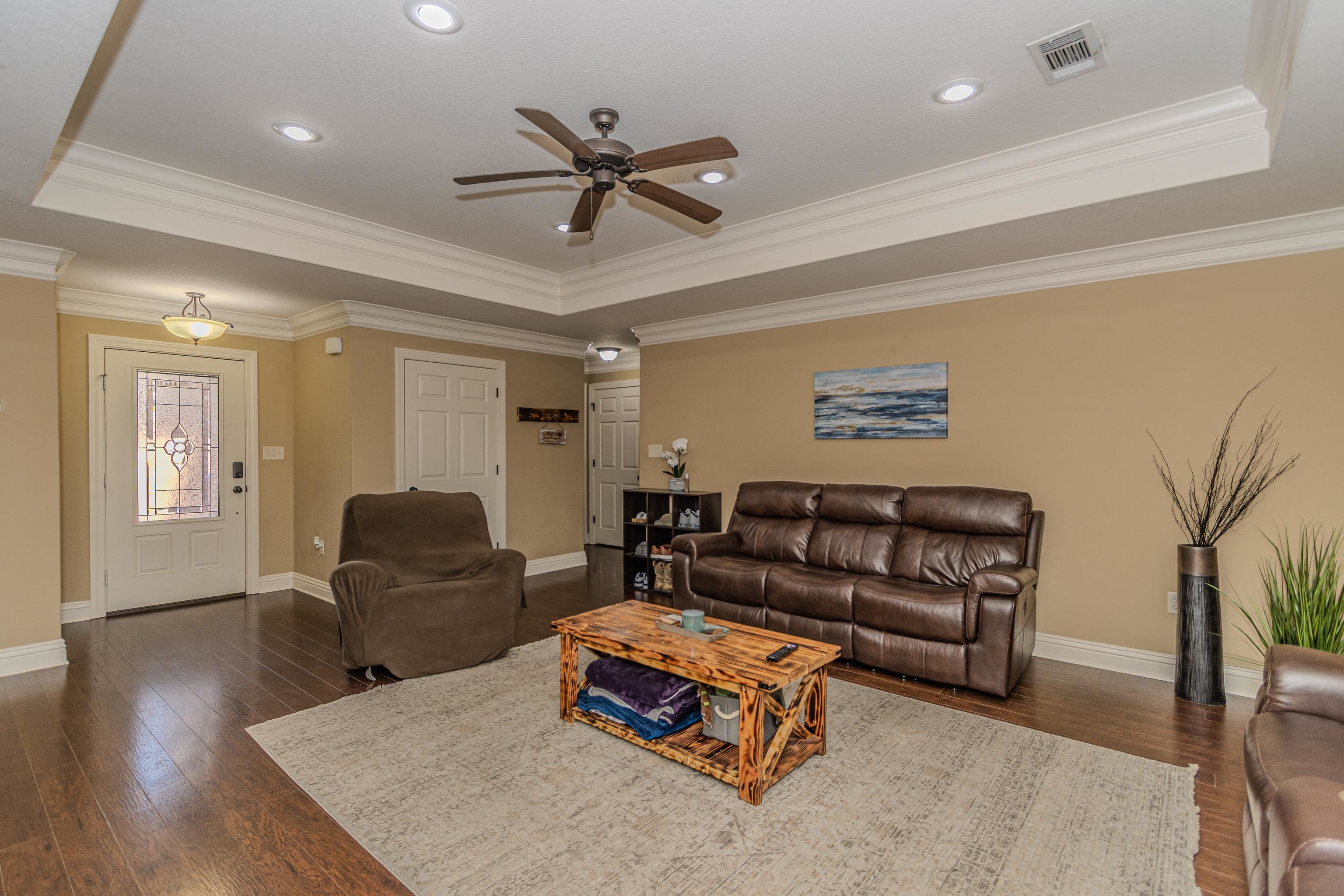 PROSPECT FARMS - Residential