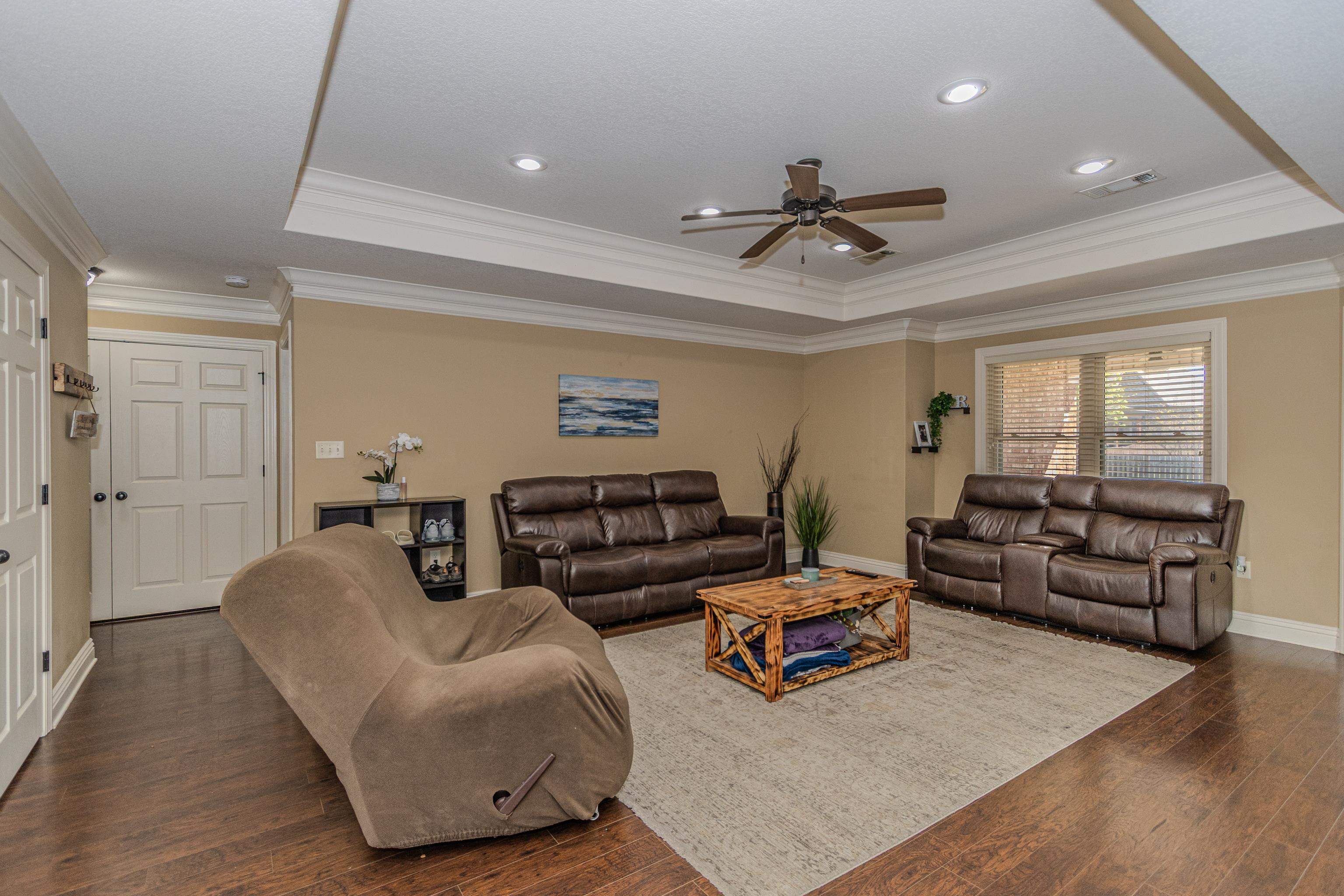 PROSPECT FARMS - Residential