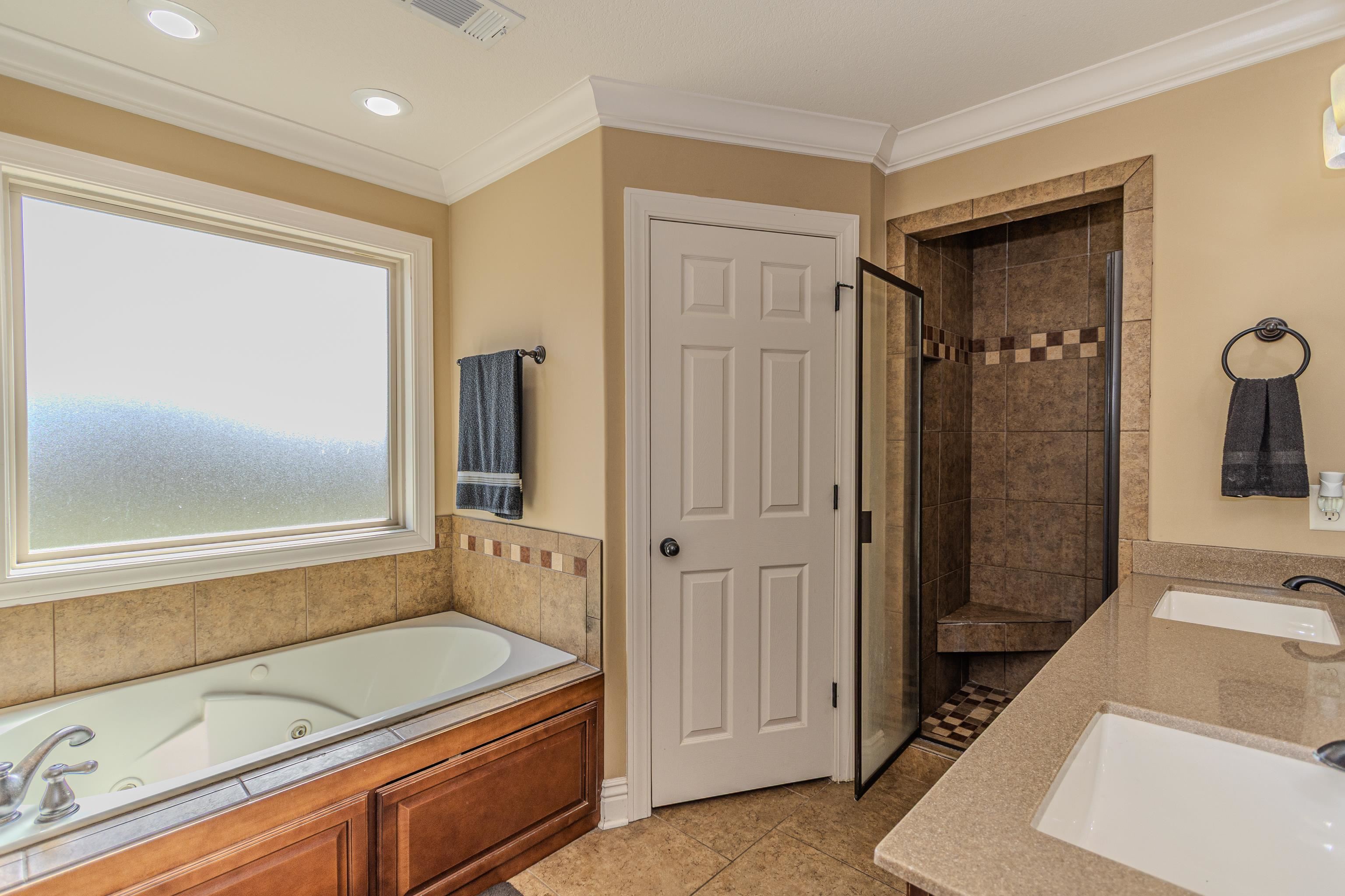 PROSPECT FARMS - Residential