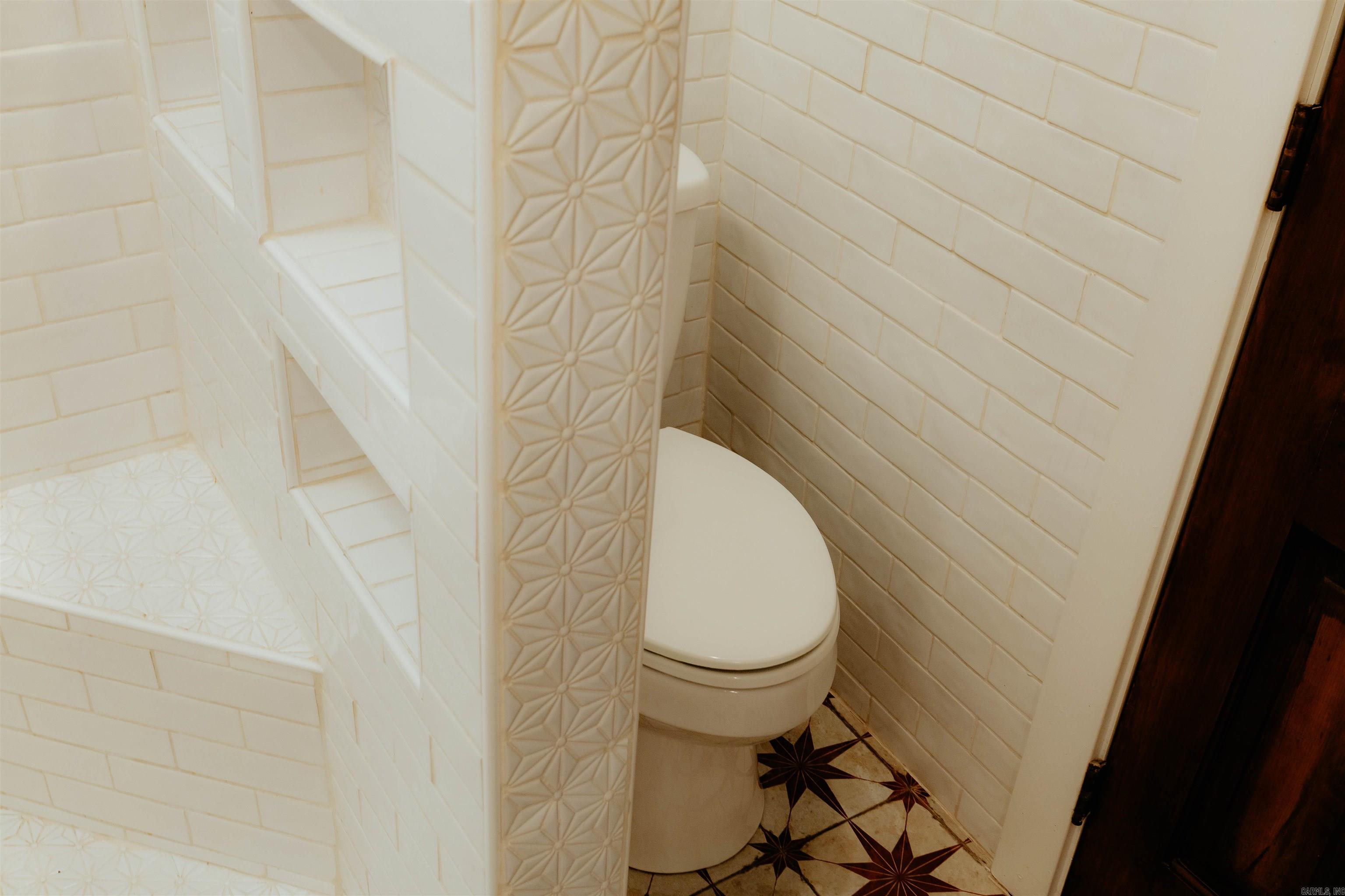 WALTON HEIGHTS - Residential