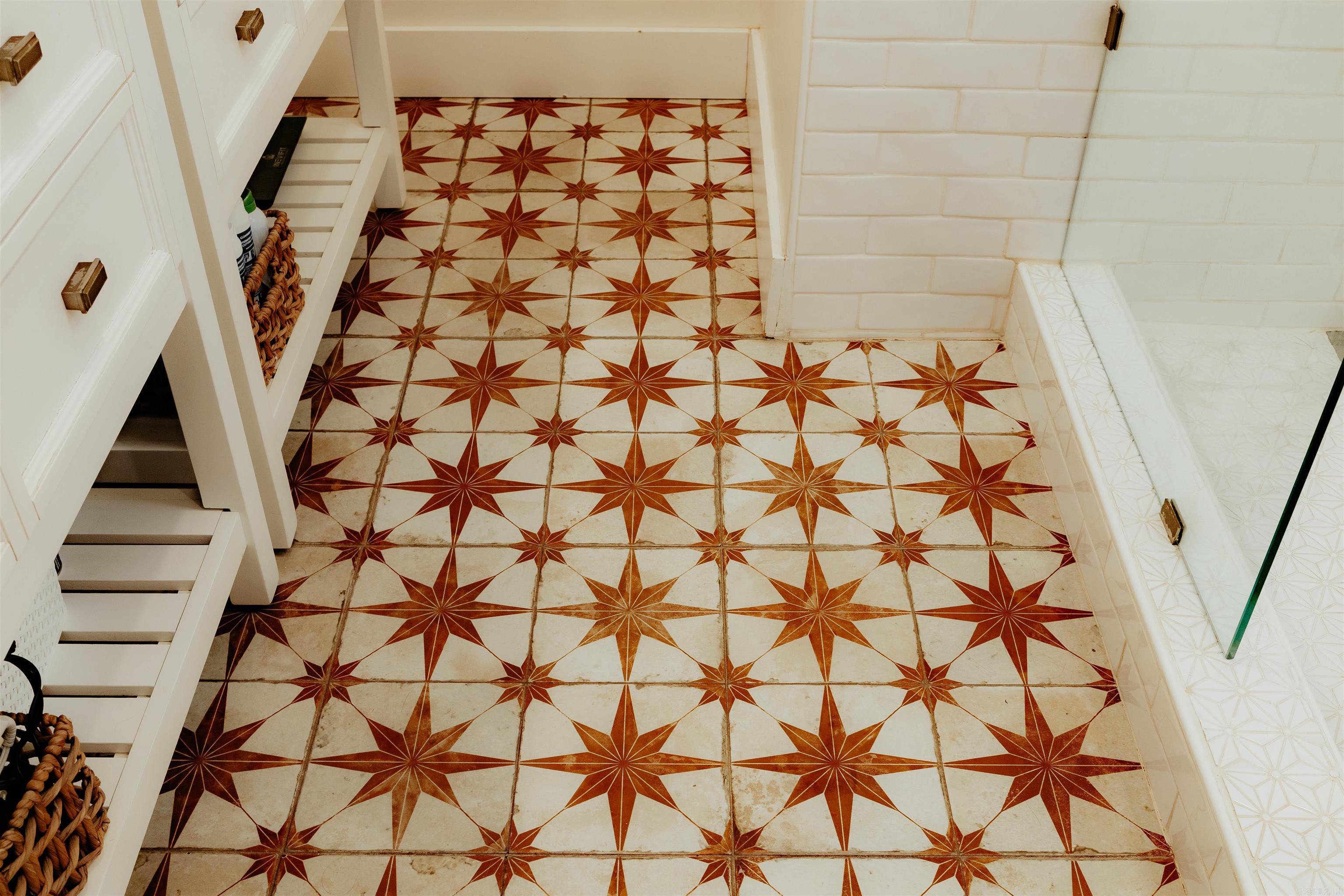 WALTON HEIGHTS - Residential