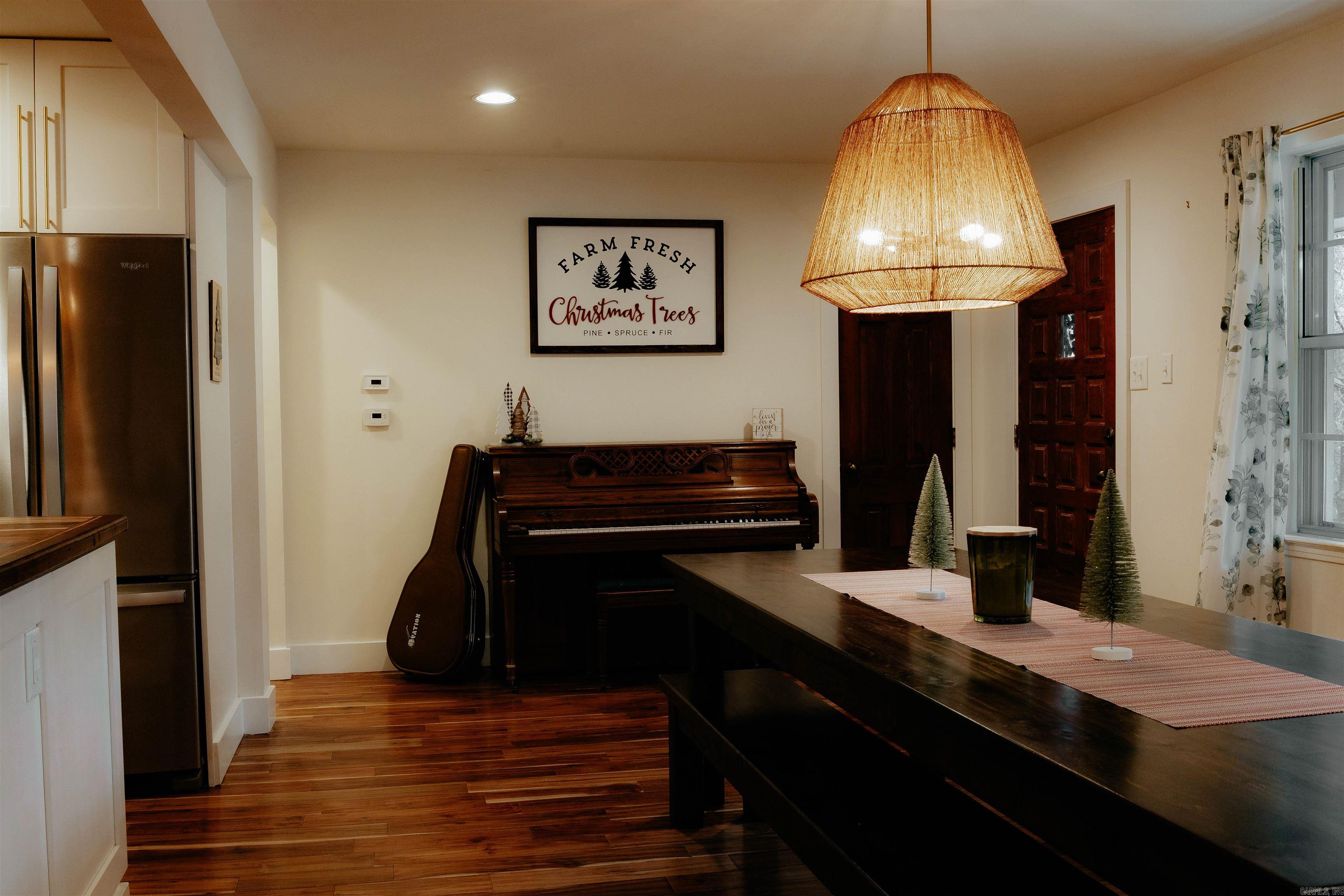 WALTON HEIGHTS - Residential