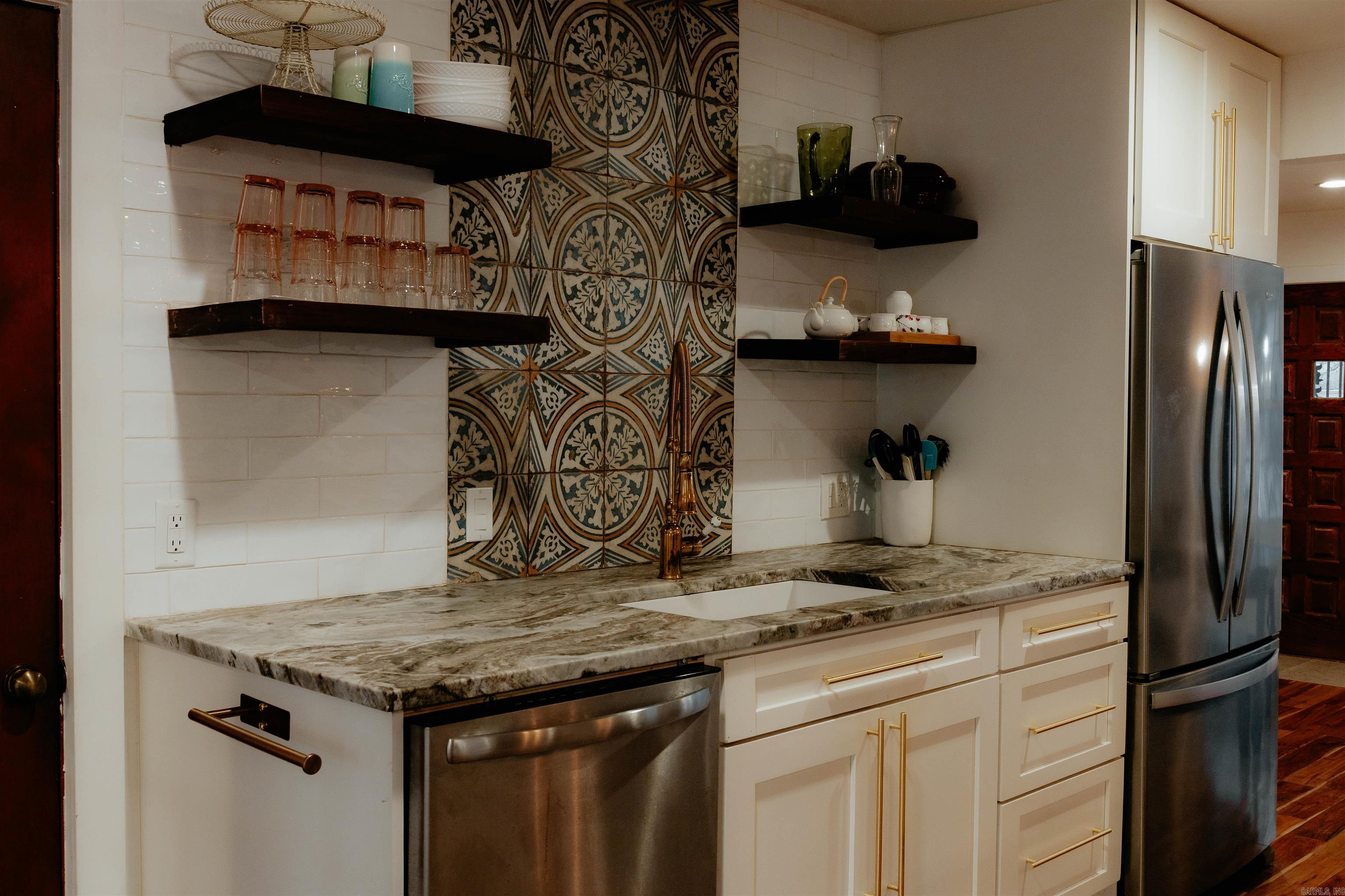 WALTON HEIGHTS - Residential