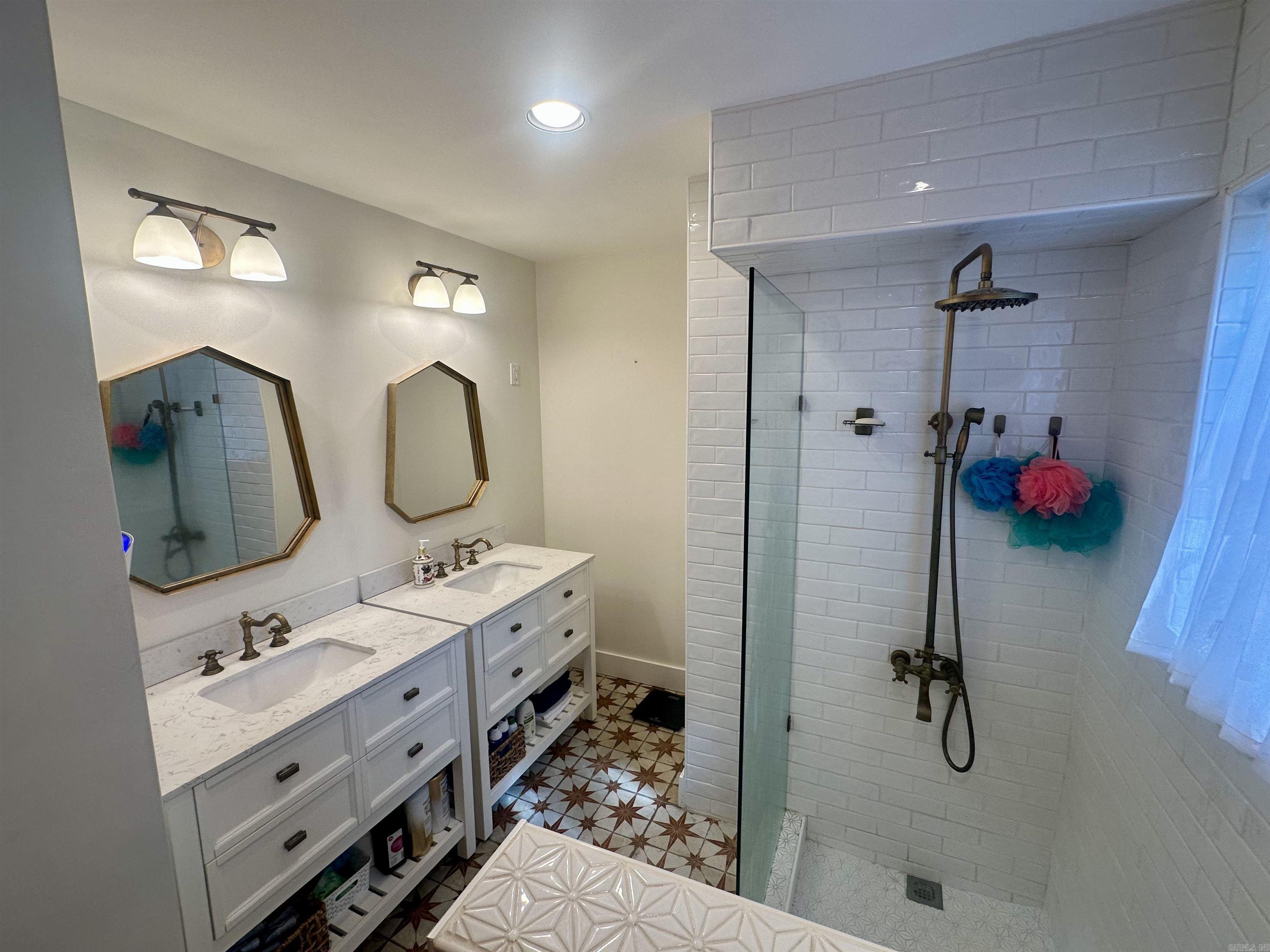 WALTON HEIGHTS - Residential