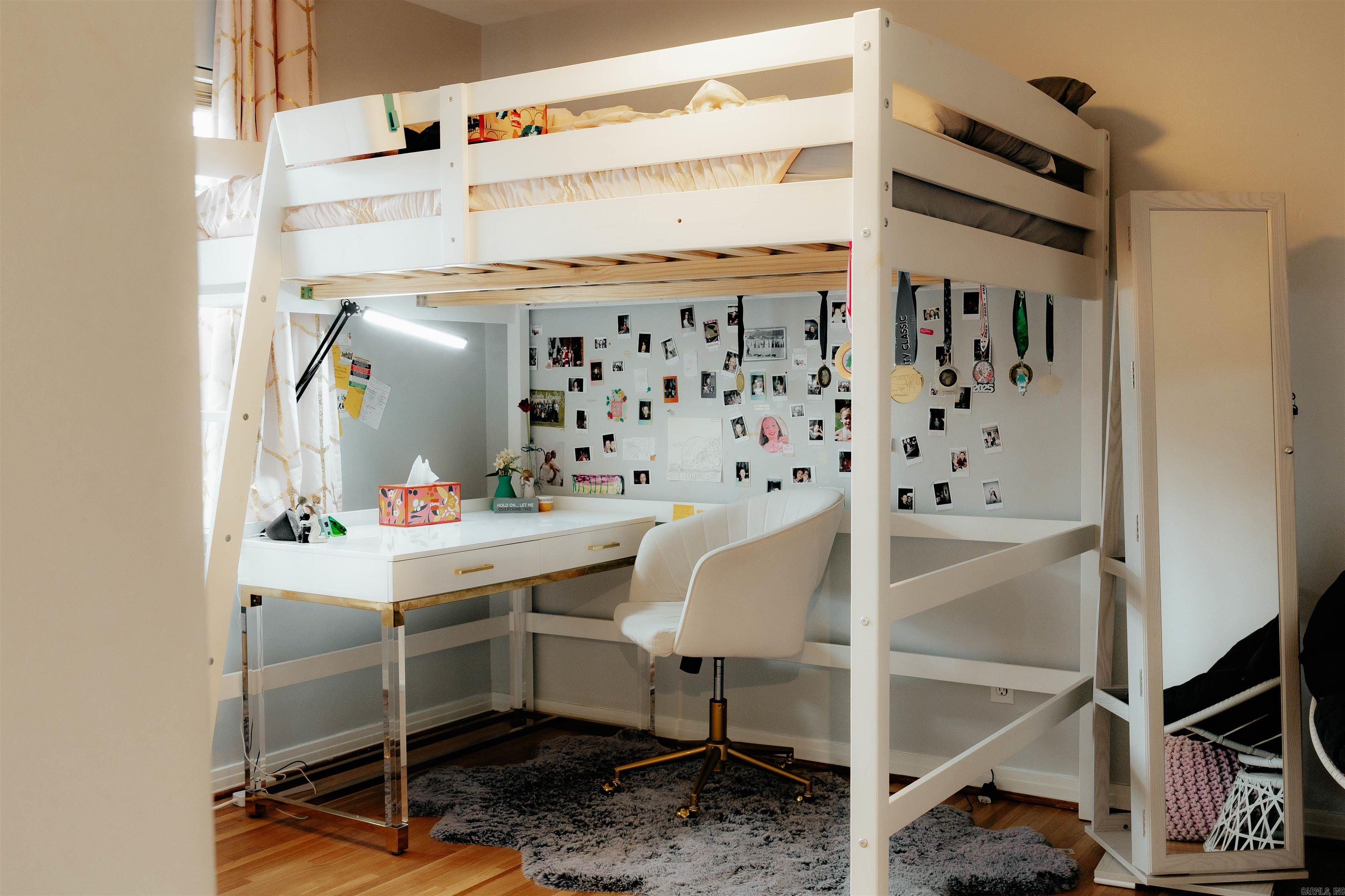 WALTON HEIGHTS - Residential