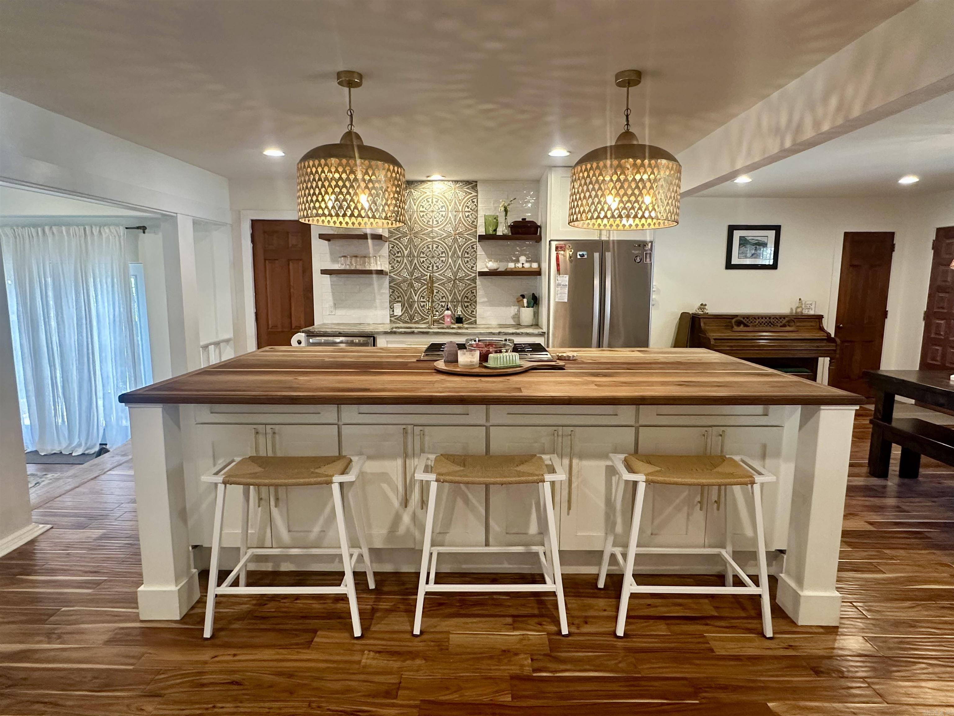 WALTON HEIGHTS - Residential