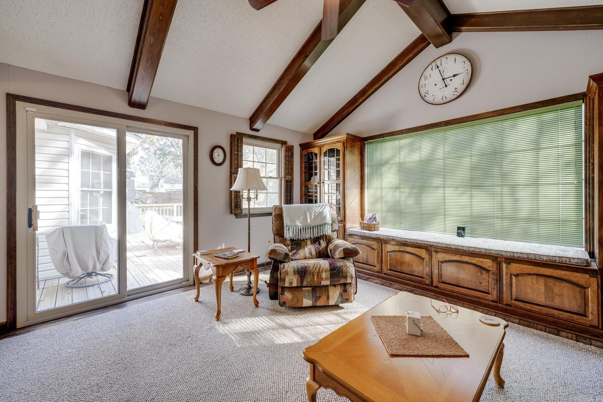 INDIAN HILLS - Residential