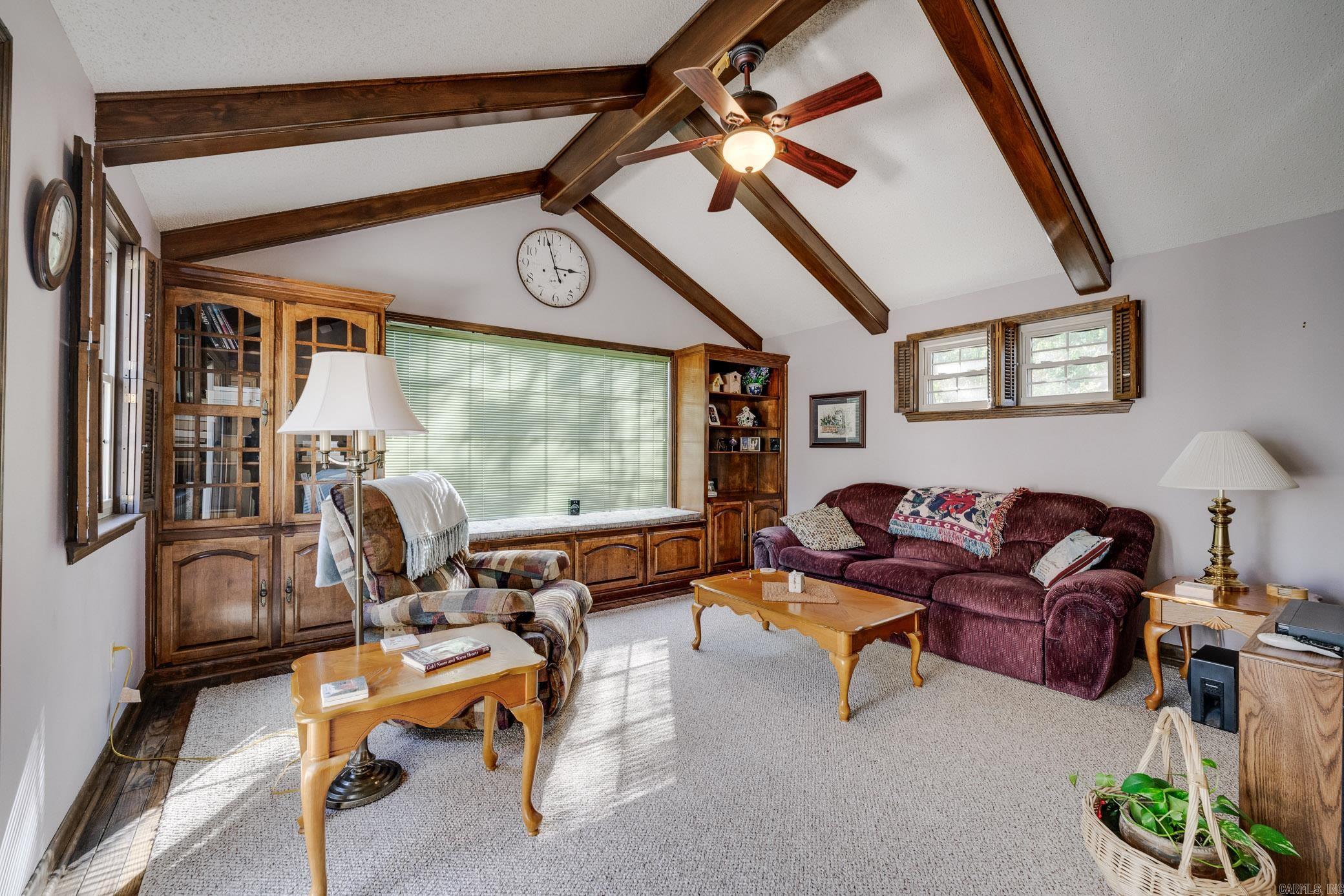 INDIAN HILLS - Residential