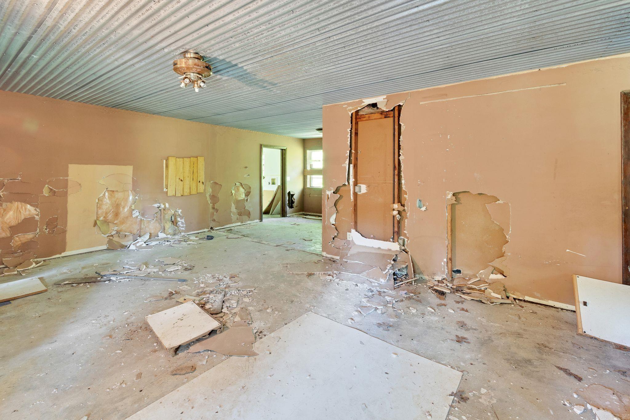 Metes & Bounds - Residential