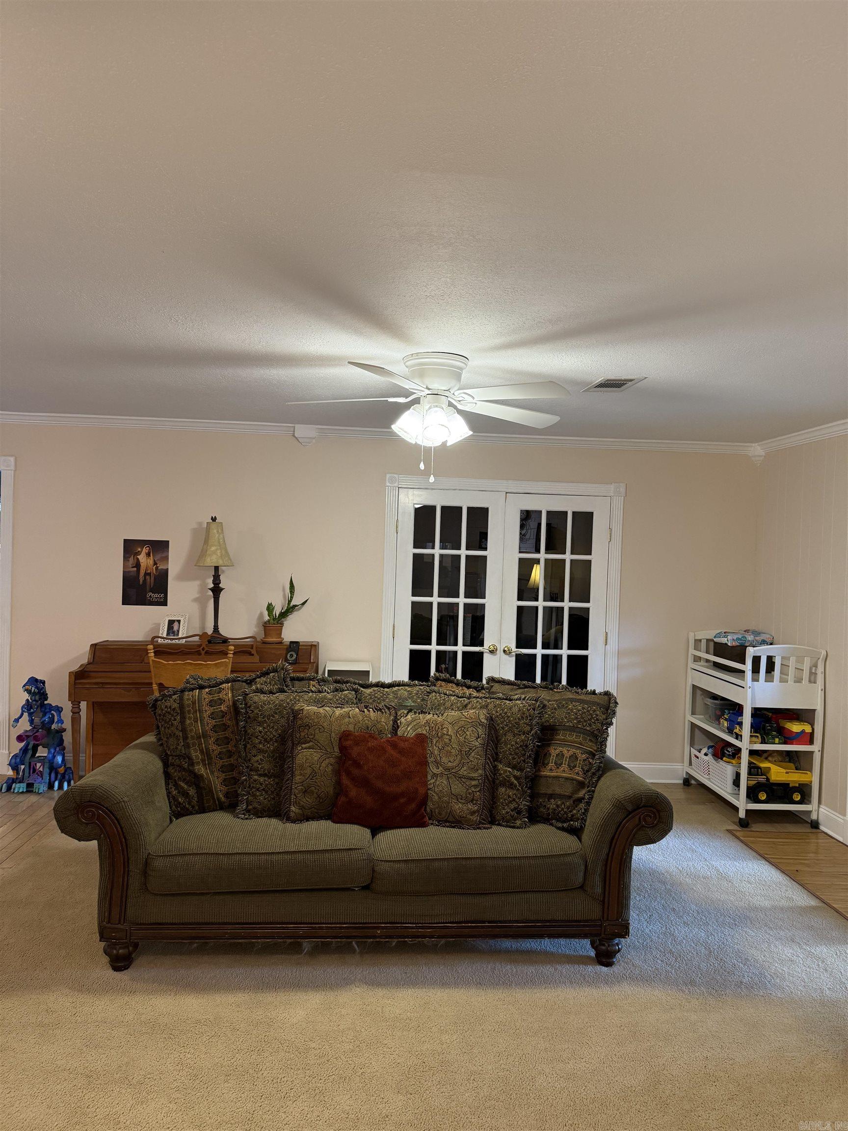 OAK FORREST - Residential