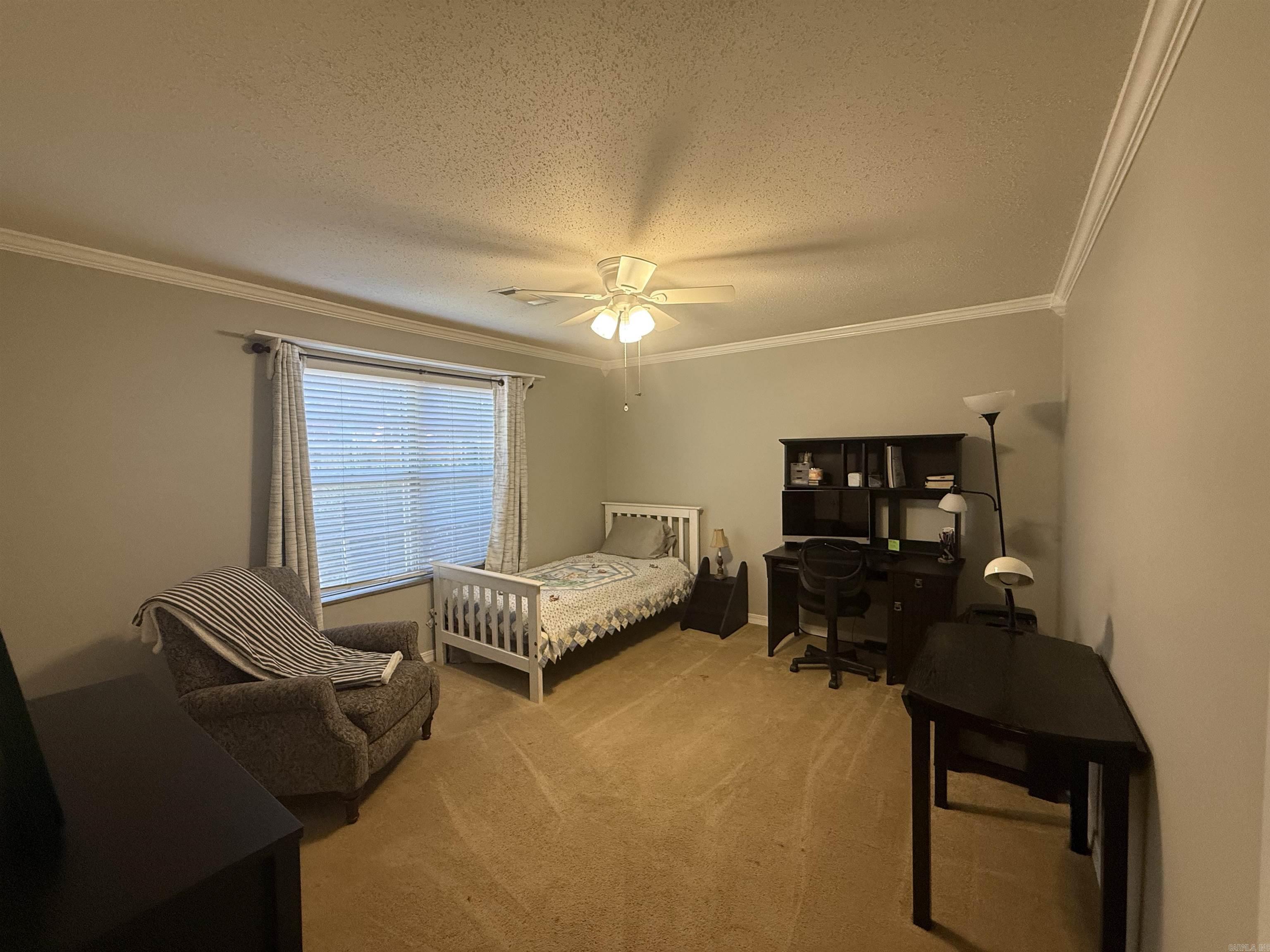 OAK FORREST - Residential